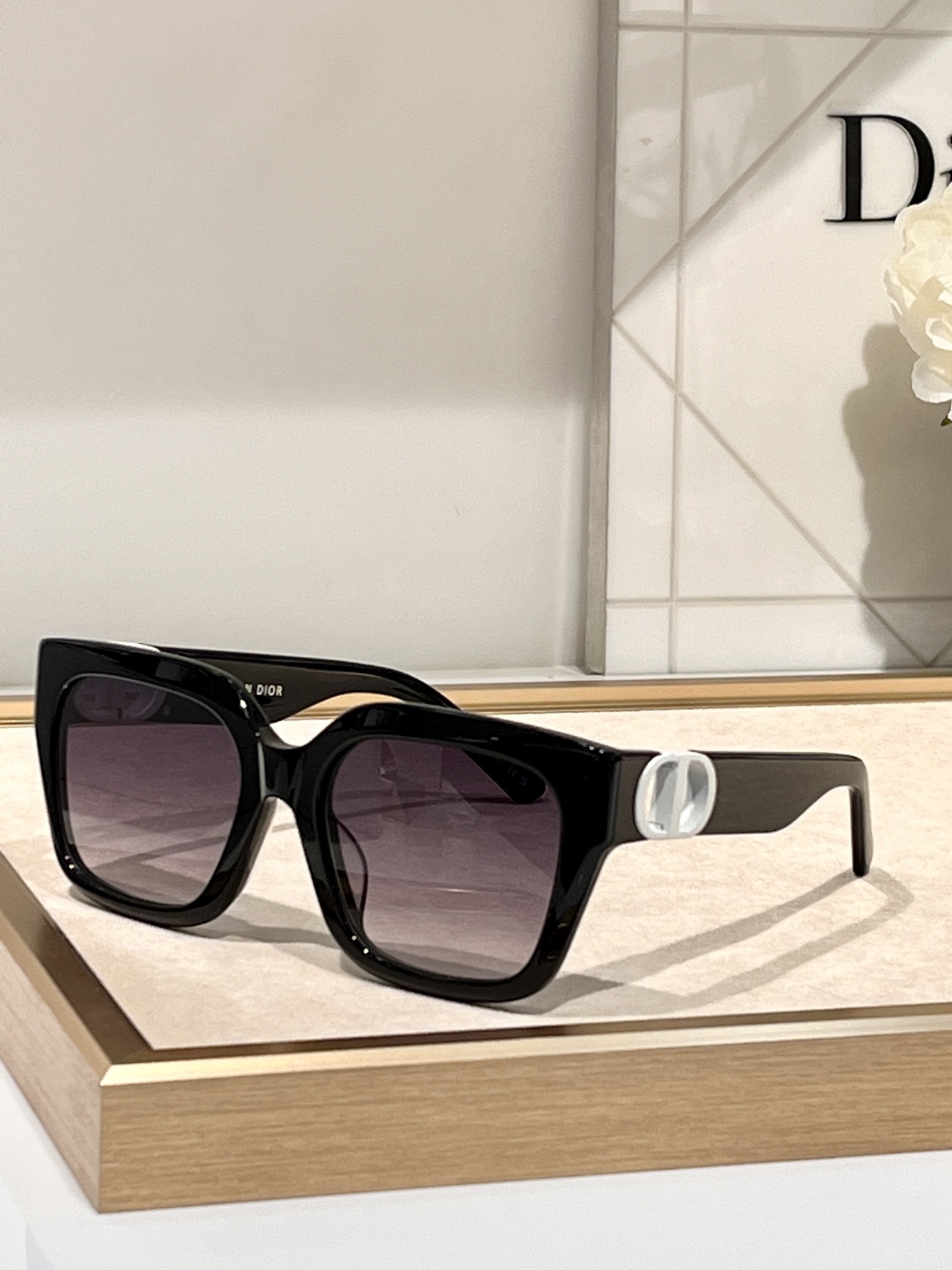 Dior Black Square Sunglasses acetate – Dior Black Acetate Square