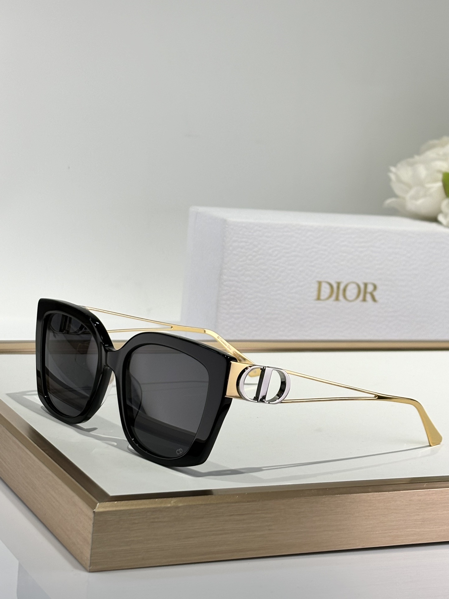 Dior Signature Oversized Square Sunglasses for Women