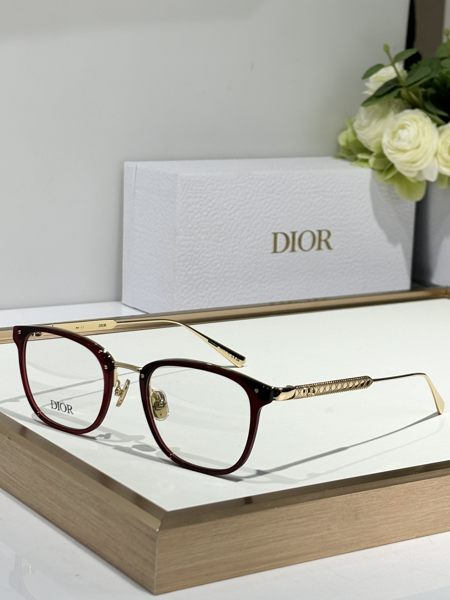 Dior Luxury Square Optical Glasses – Elegant Designer Frames