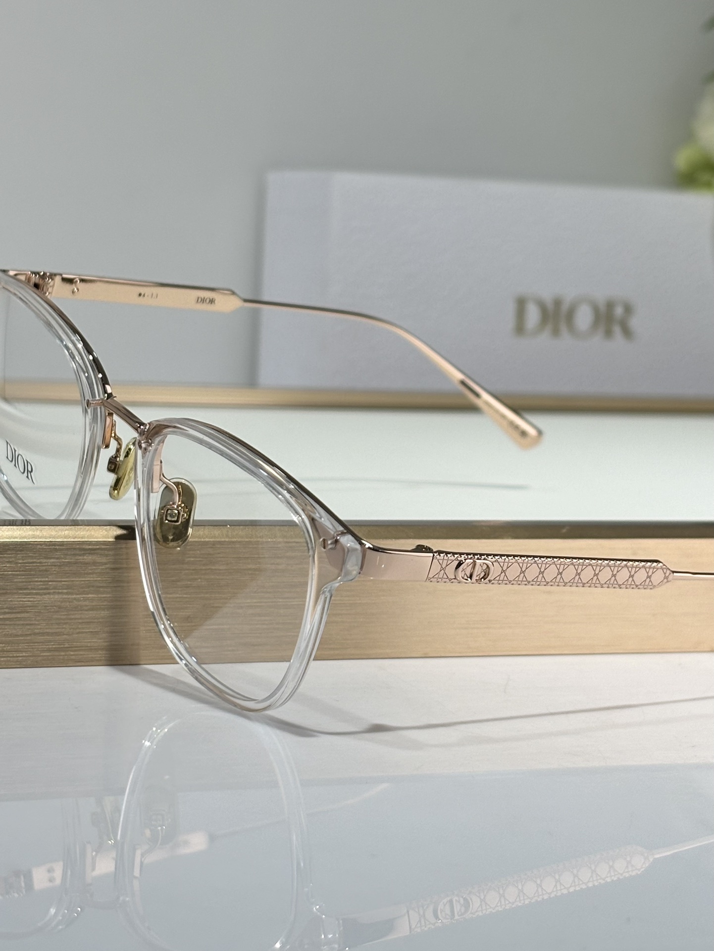 Dior Luxury Square Optical Glasses – Elegant Designer Frames