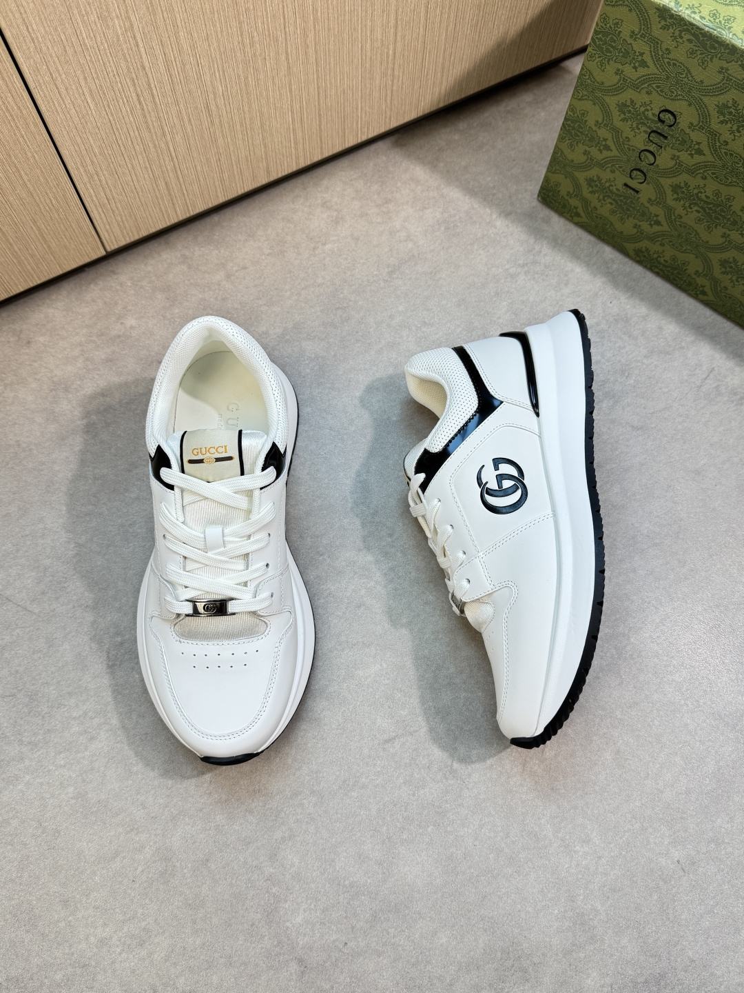 Gucci Men’s Interlocking G White Leather Sneakers