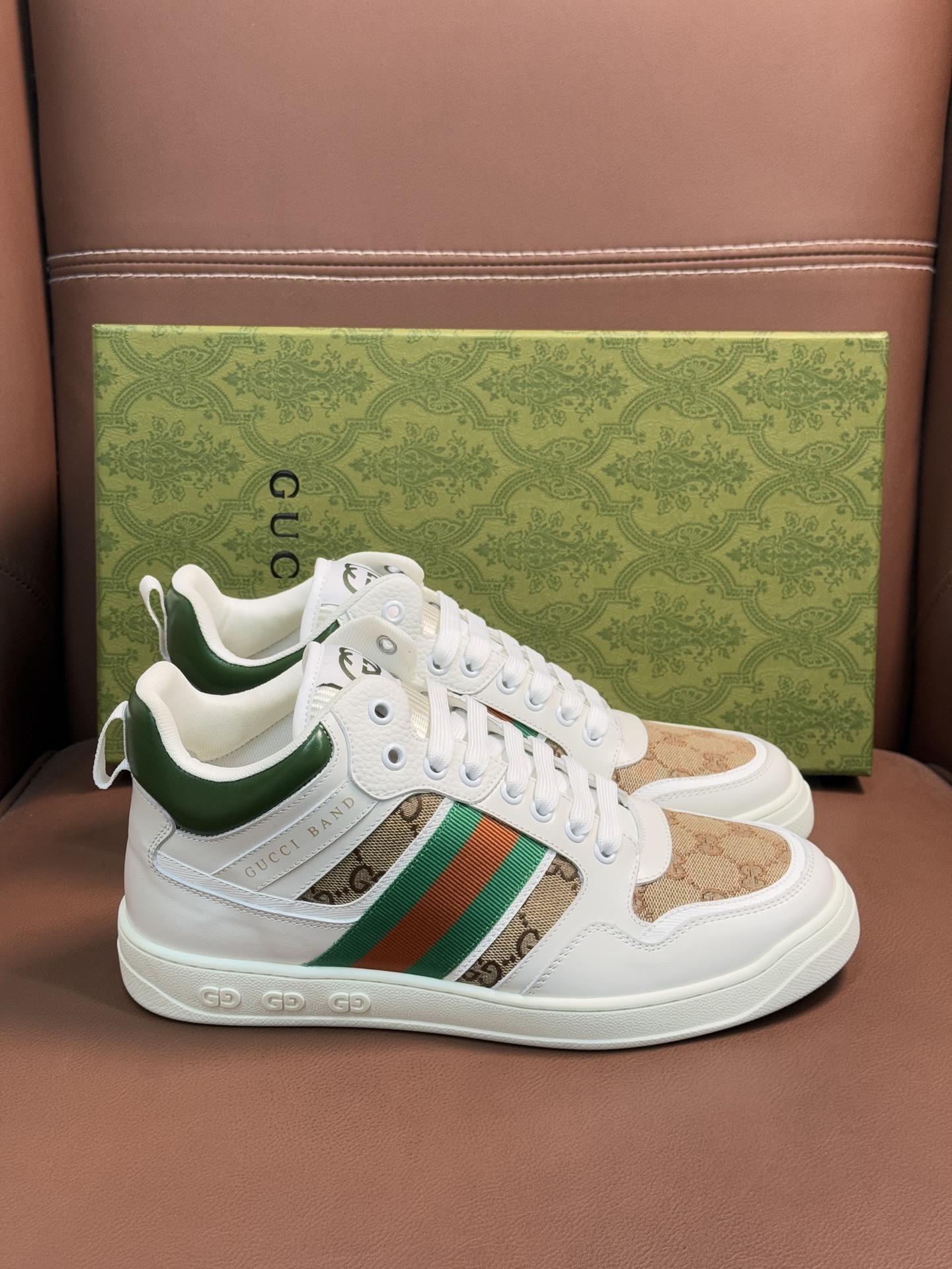 Gucci Men’s GG Supreme Canvas and White Leather Sneakers