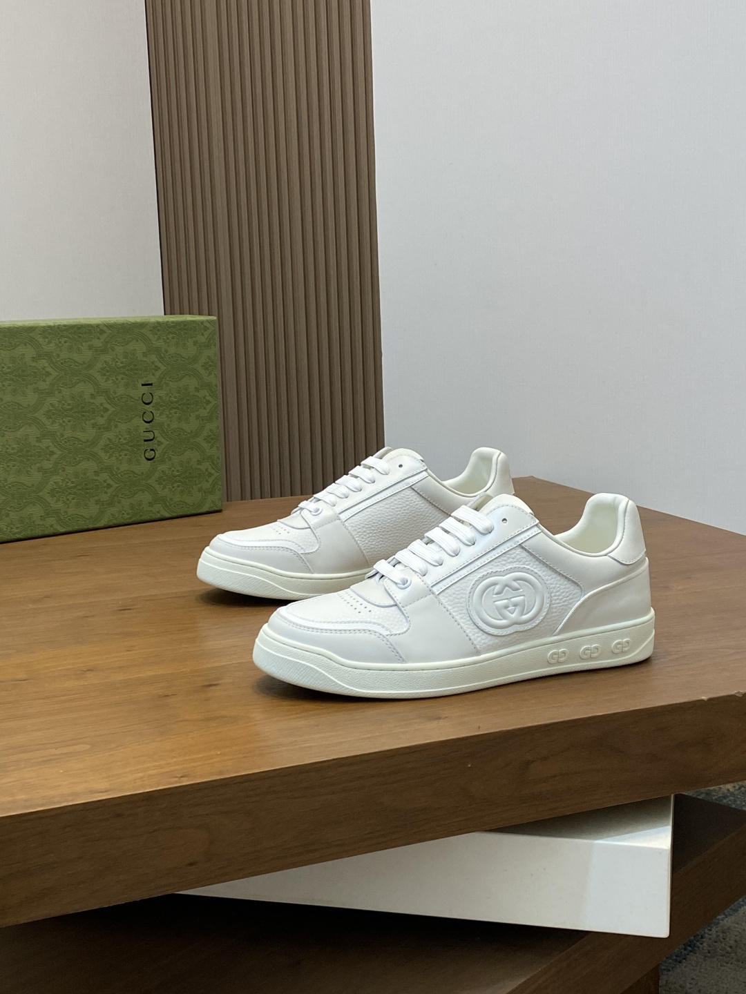 Gucci Men’s Interlocking G White Leather Sneakers