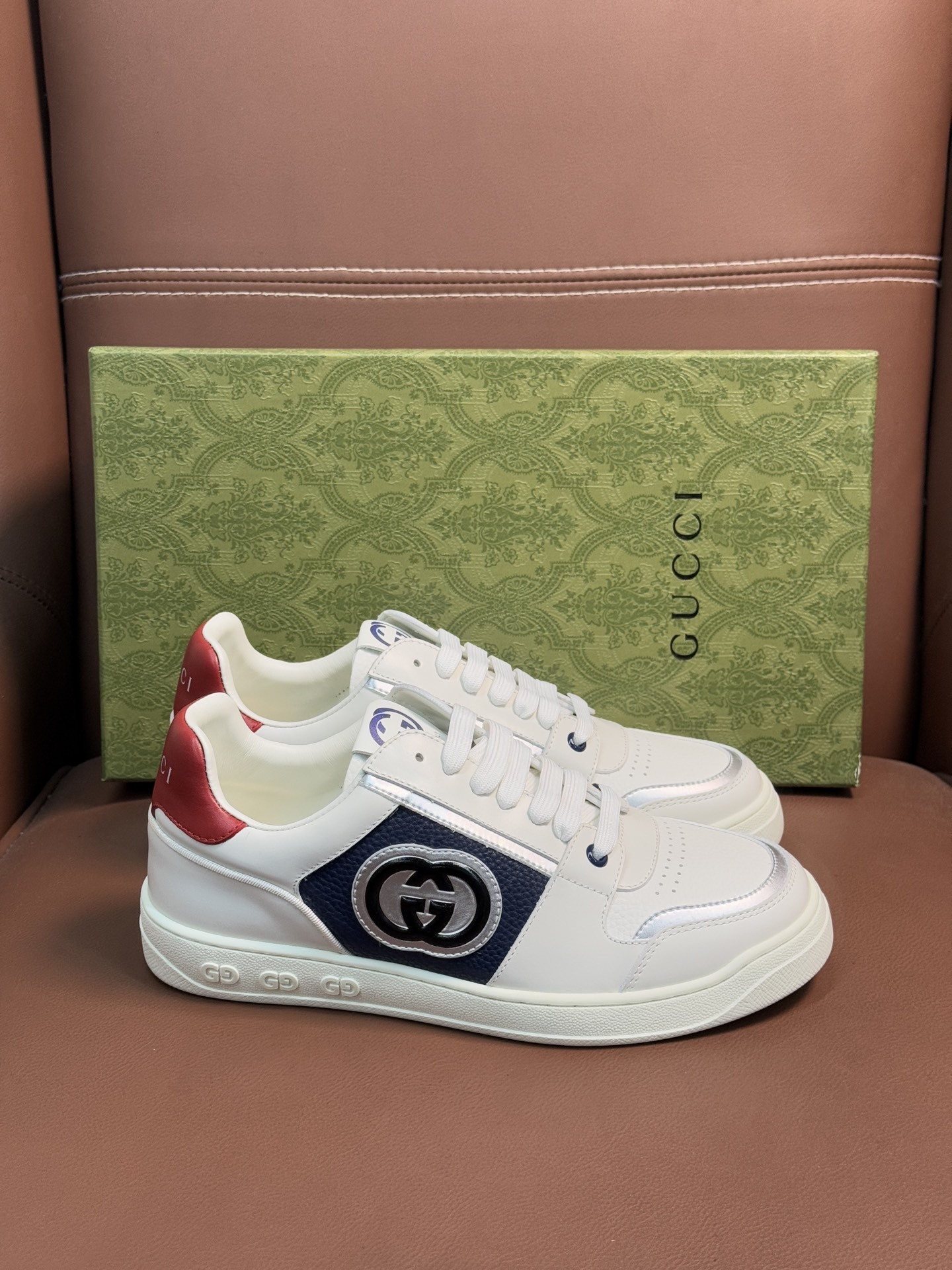 Gucci Men’s Interlocking G White Leather Sneakers