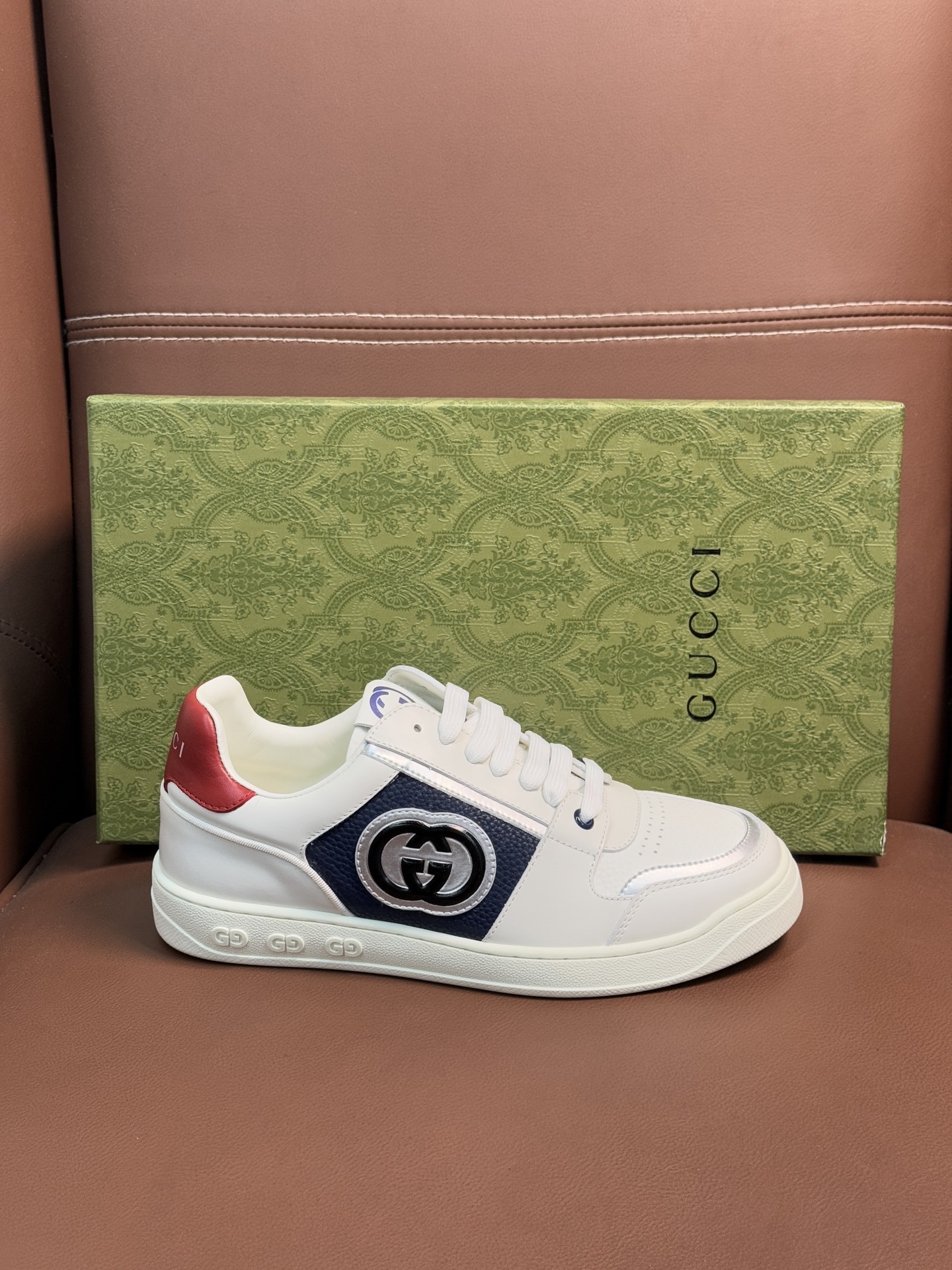 Gucci Men’s Interlocking G White Leather Sneakers