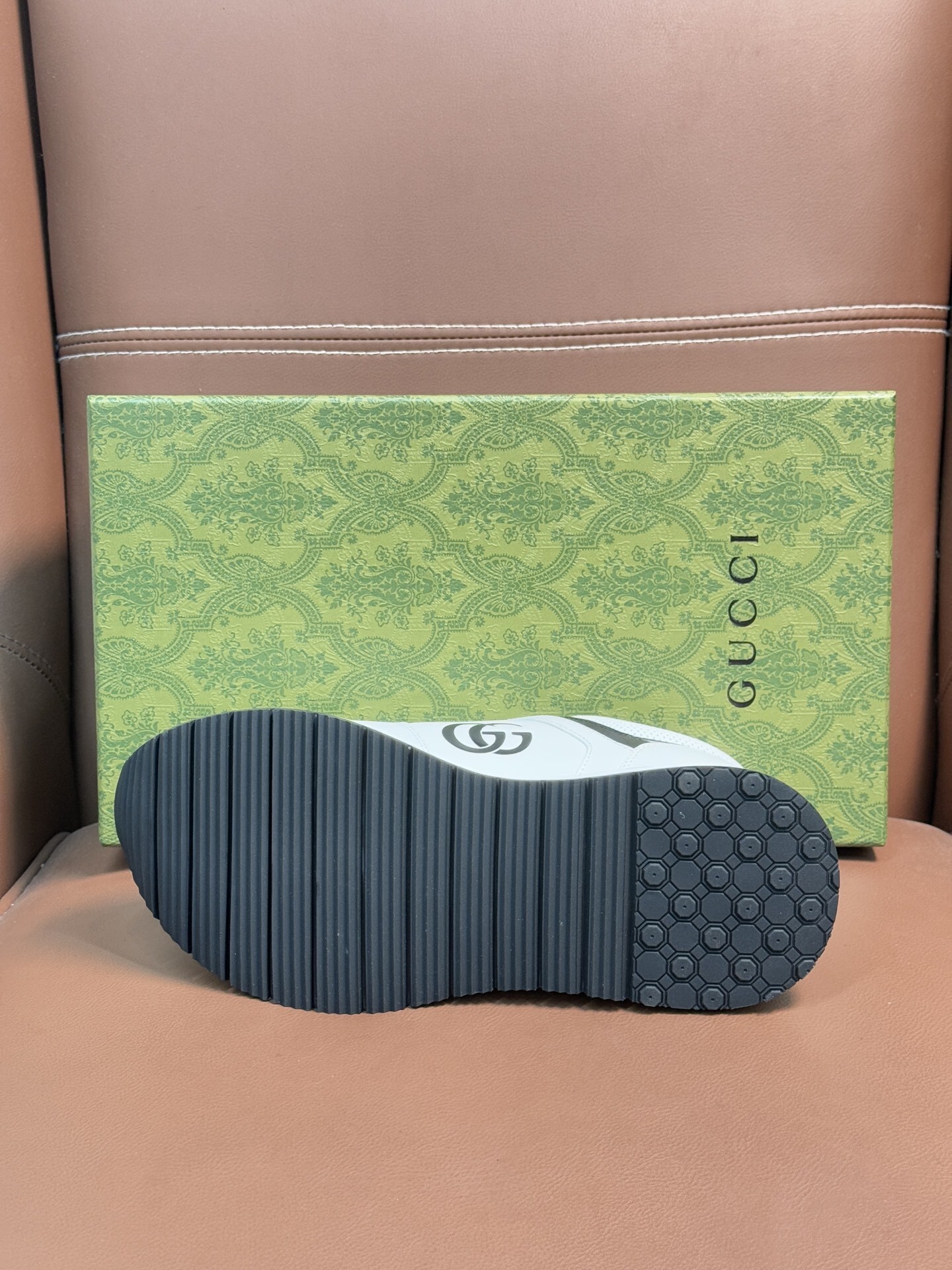 Gucci Men’s Interlocking G White Leather Sneakers