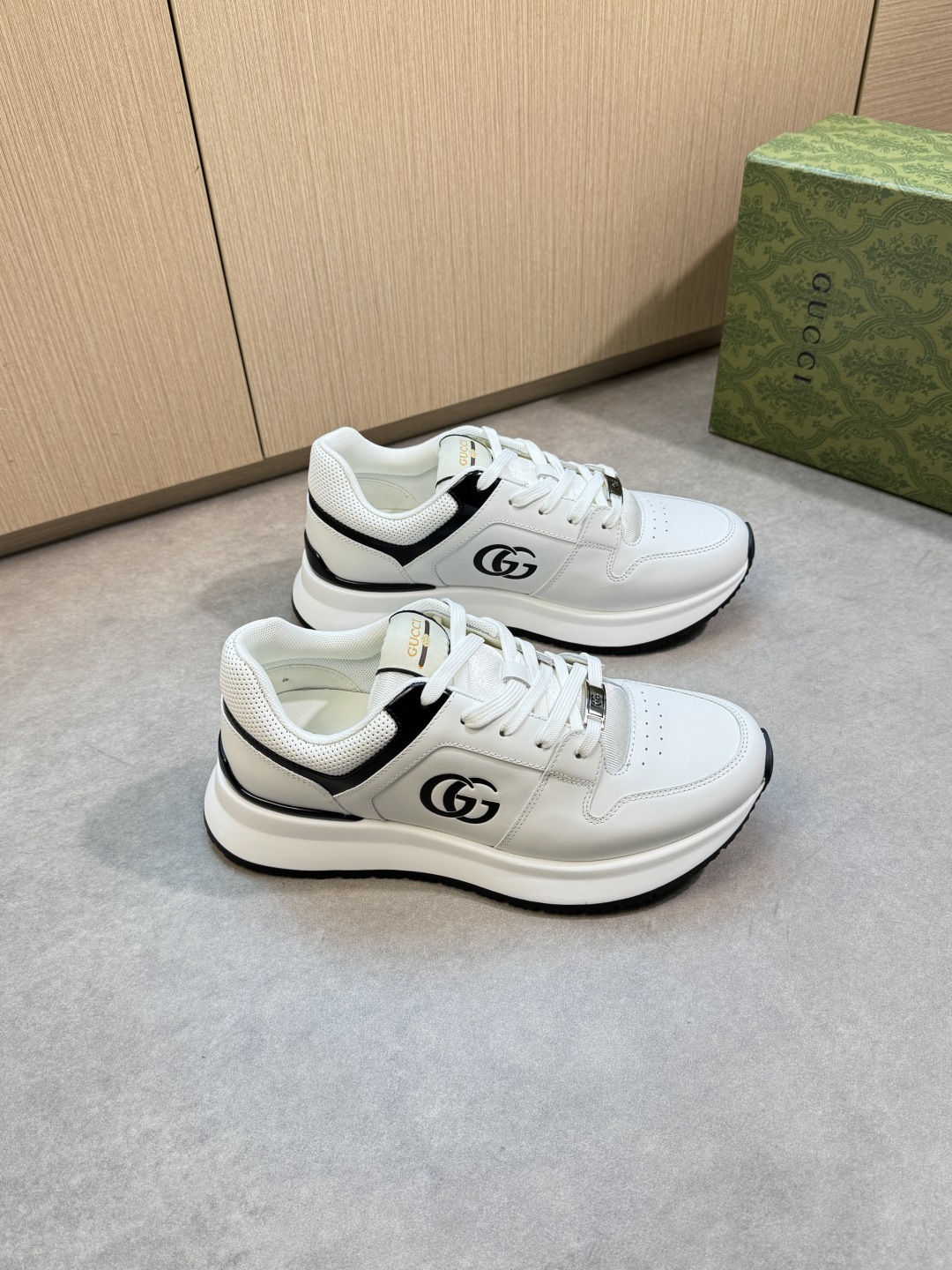 Gucci Men’s Interlocking G White Leather Sneakers