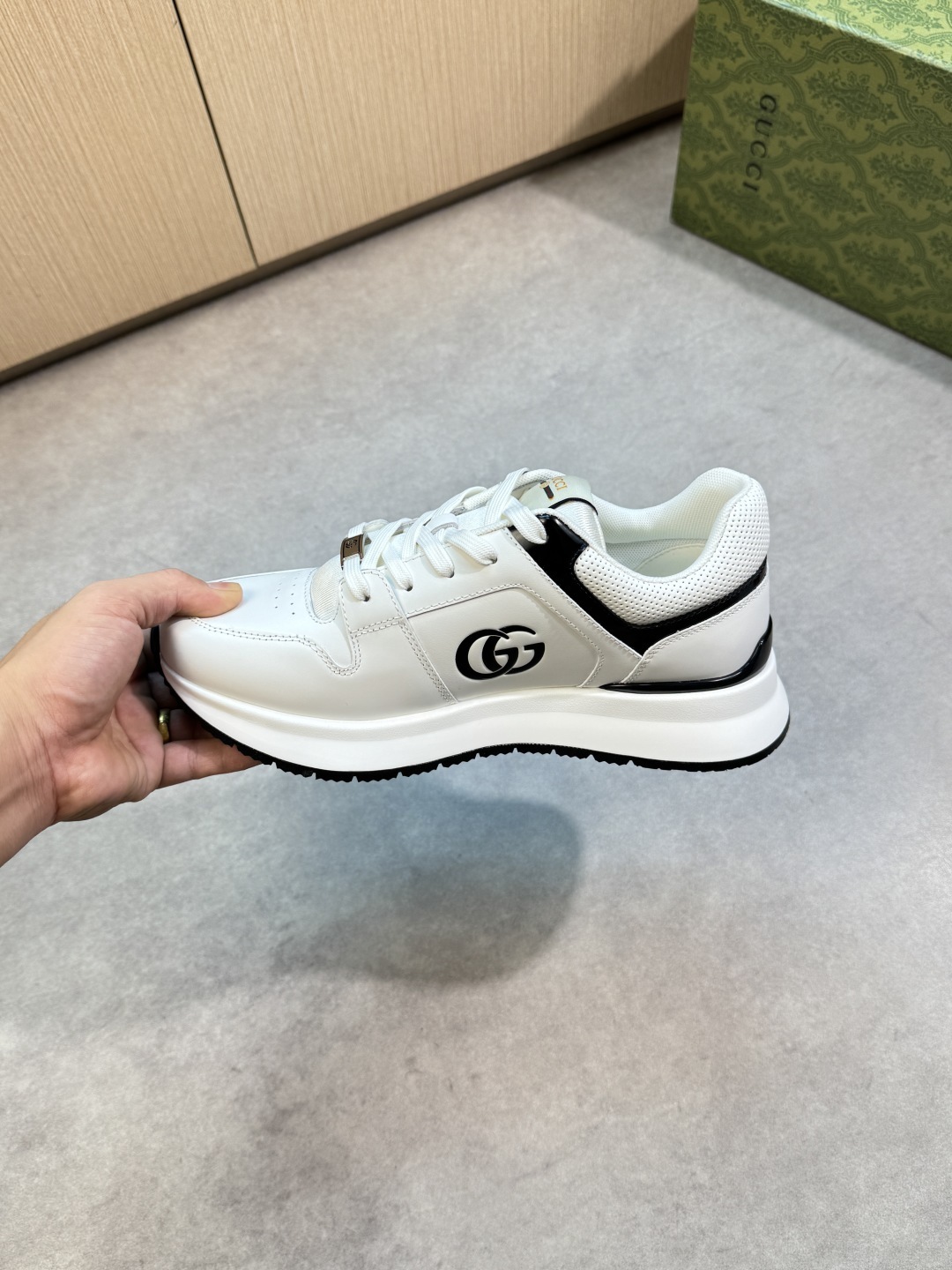 Gucci Men’s Interlocking G White Leather Sneakers