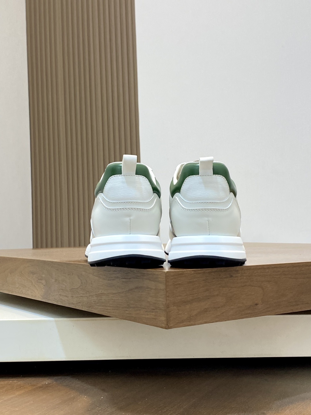 Gucci Men’s GG Supreme Canvas and White Leather Sneakers