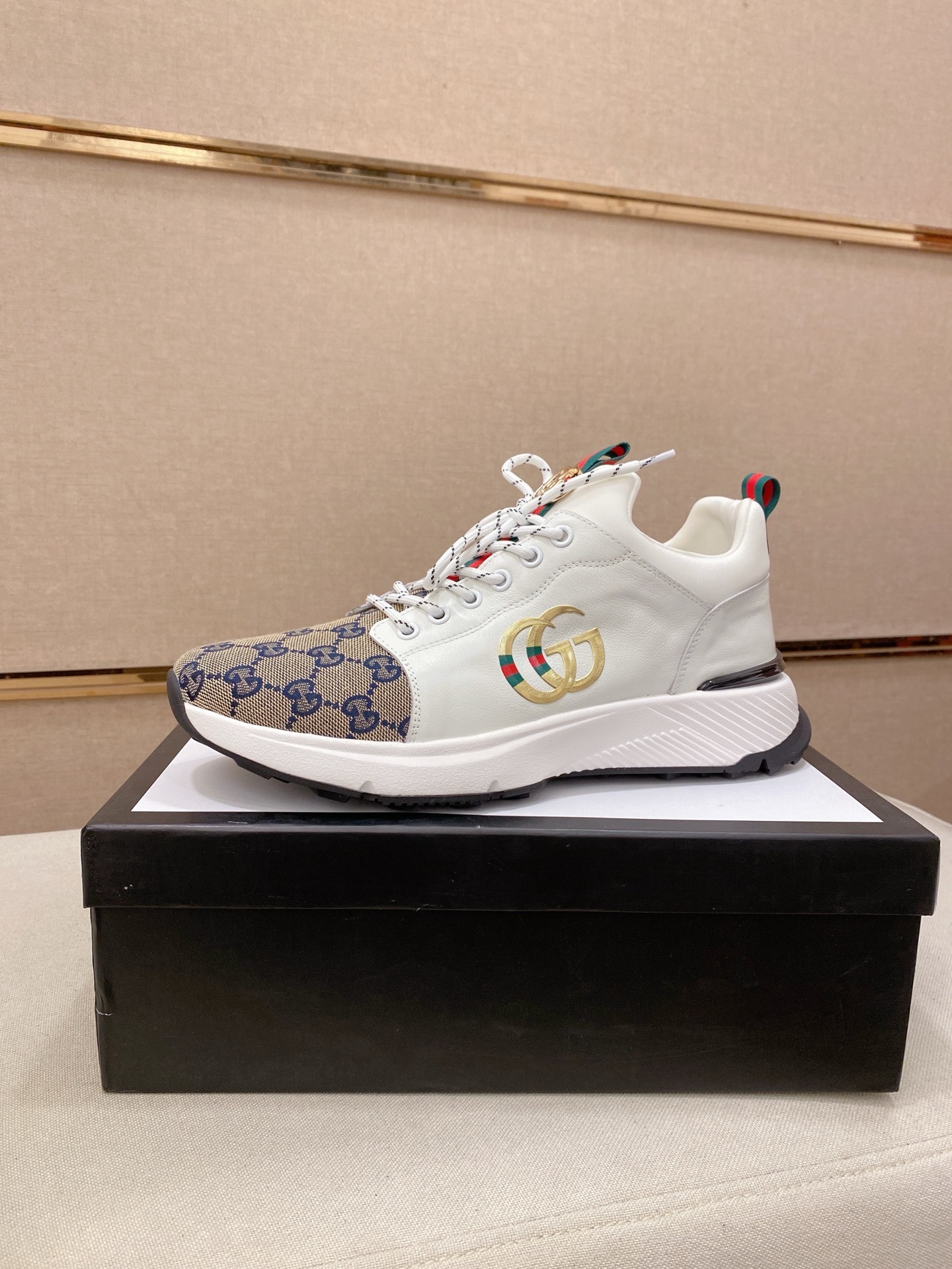 Gucci Men’s GG Supreme Canvas and White Leather Sneakers