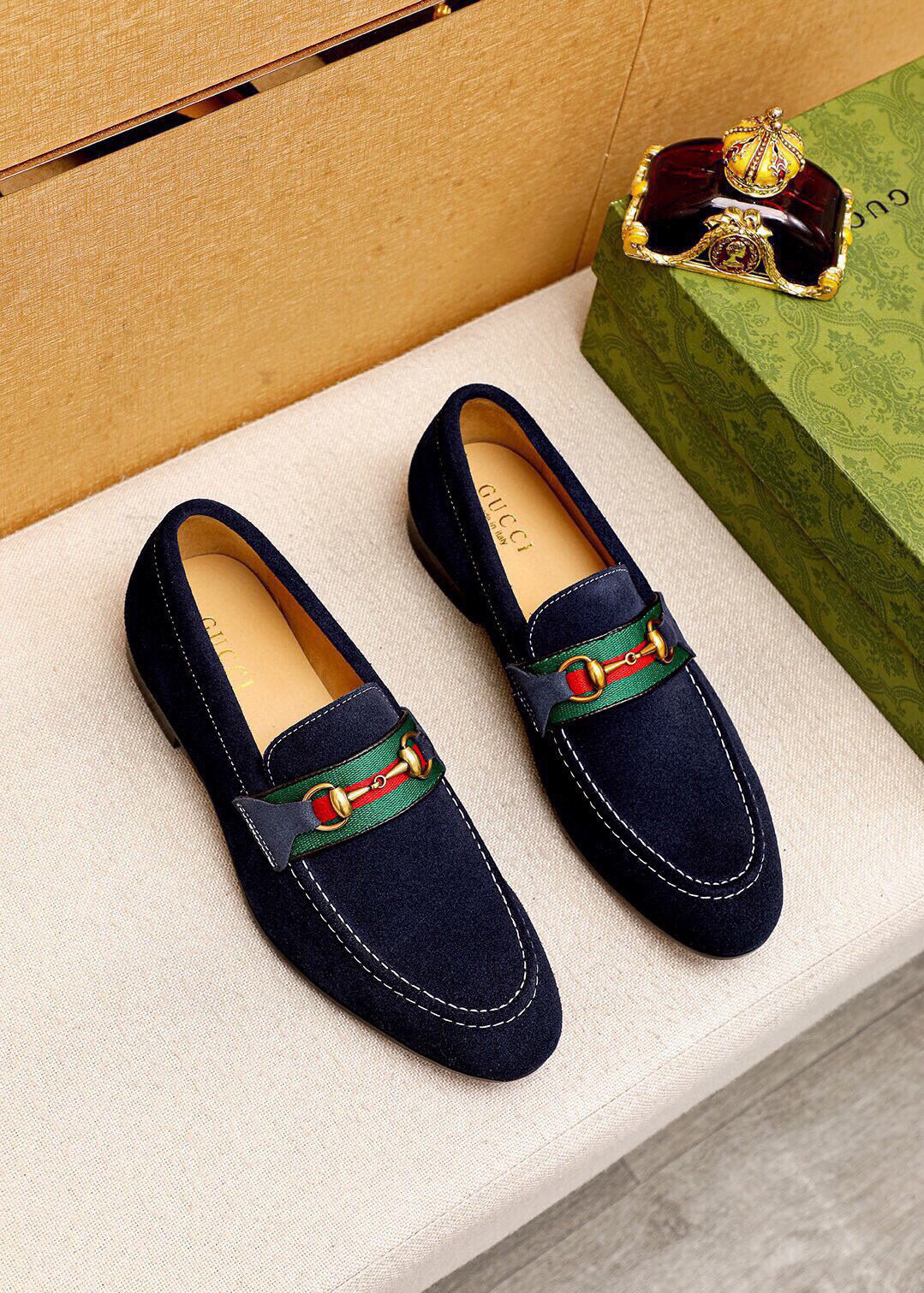 horsebit Gucci Navy Suede Loafers