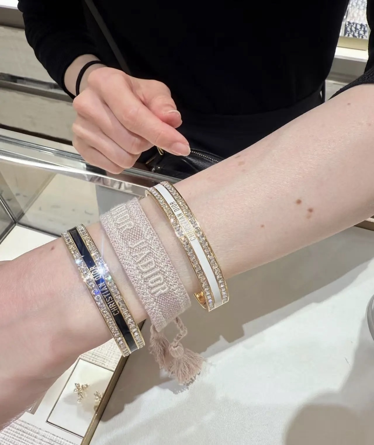Dior White Lacquer Crystal Bangle - Gold-Tone Finish