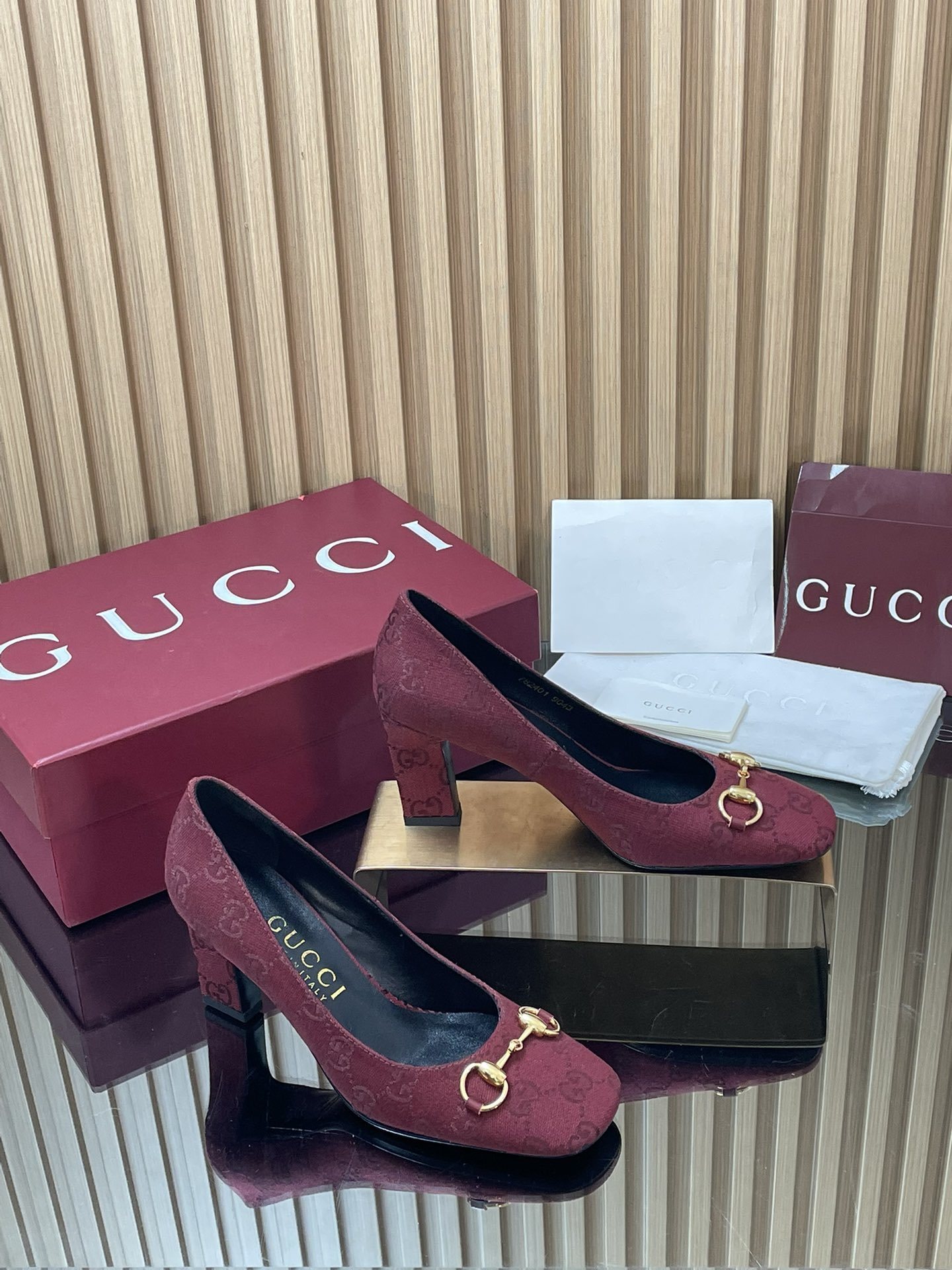 Gucci Burgundy GG Jacquard Pumps - Horsebit Detail