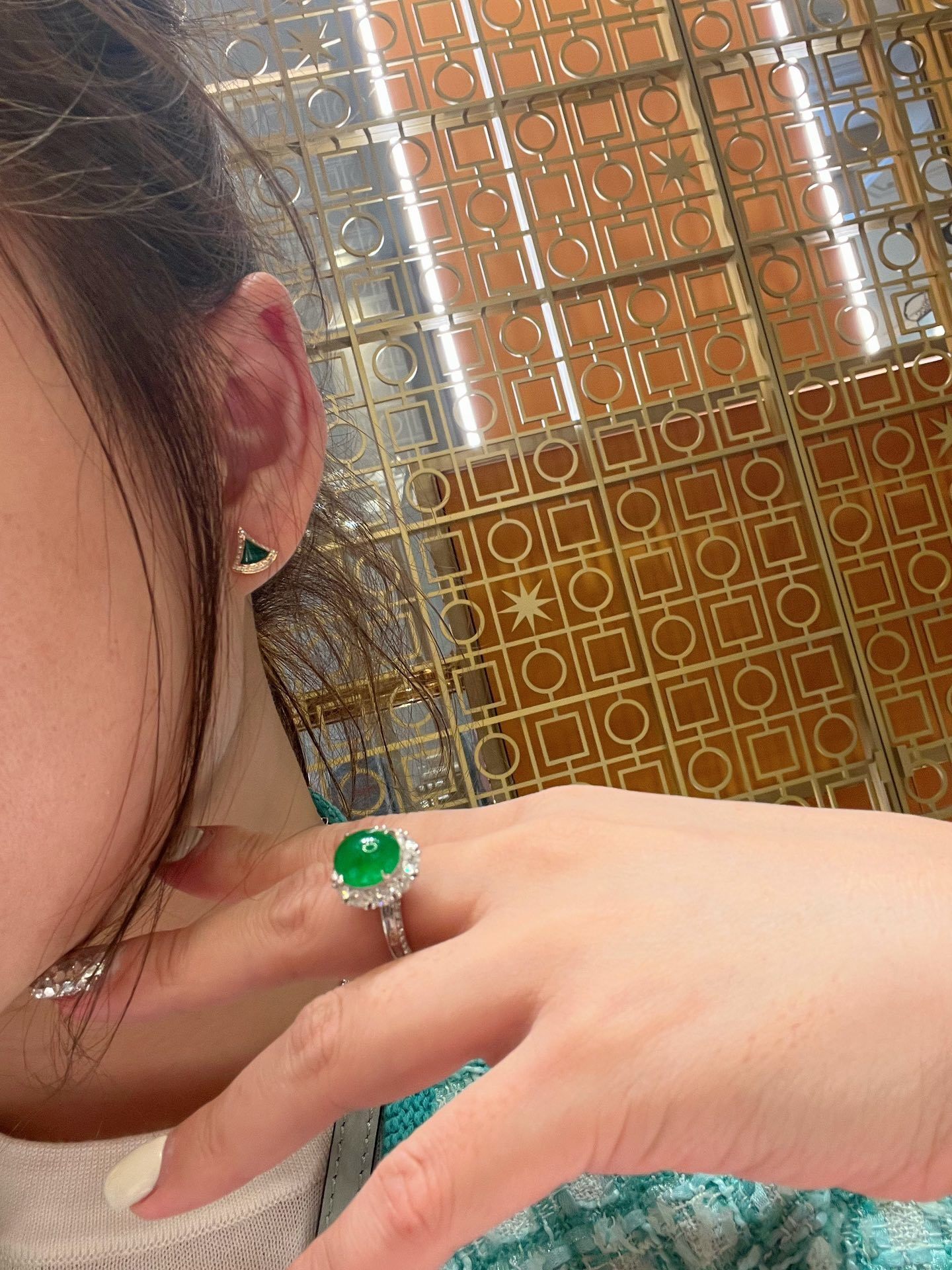 Bvlgari Divas Dream – Bvlgari Divas’ Dream Malachite Diamond Earrings