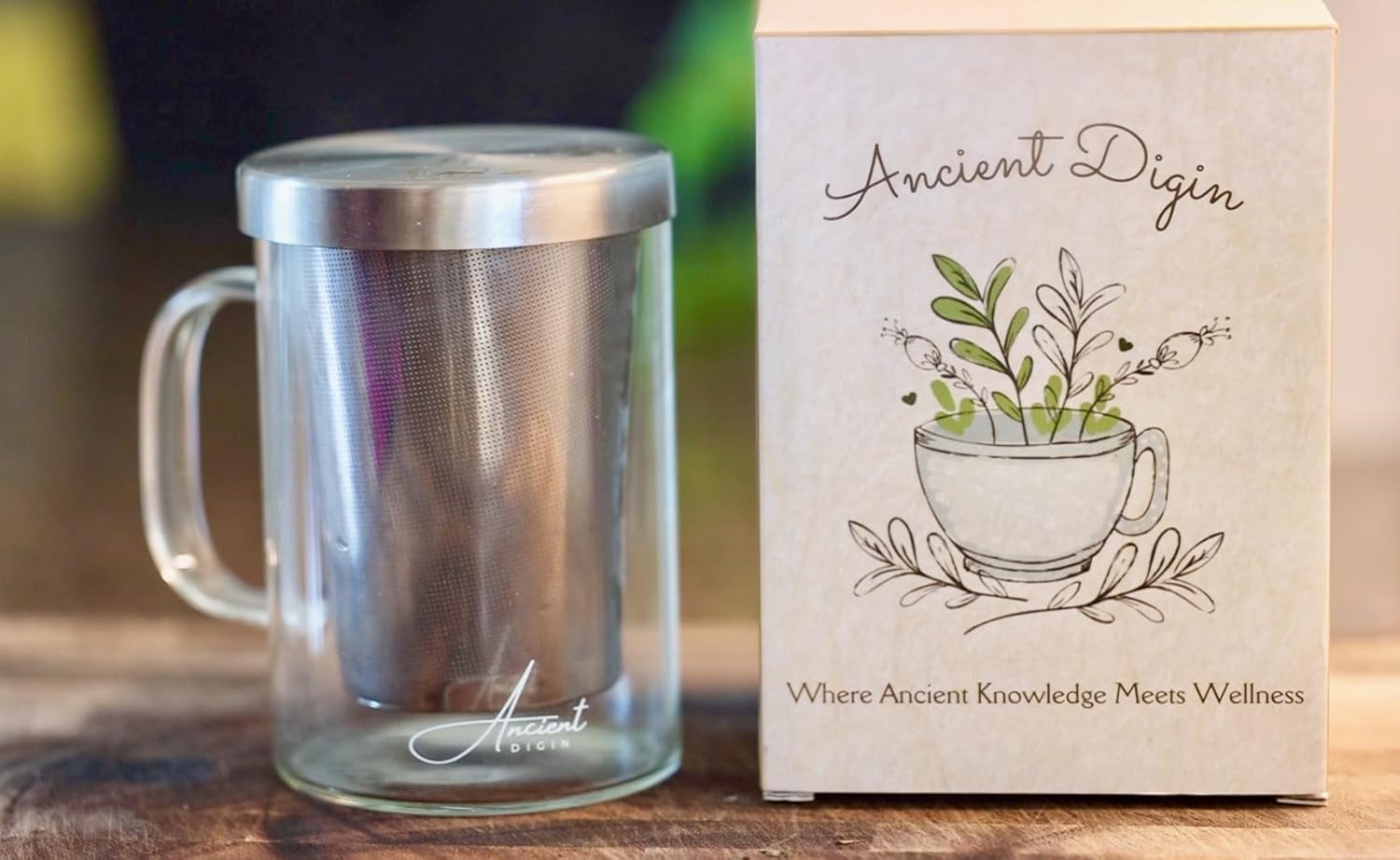 Alternative view of 16.9 oz Borosilicate Glass Tea Mug with Stainless Steel Infuser & Lid –A 500mL heat-resistant glass teacup designed for brewing loose-leaf tea. Durable, elegant, and perfect for easy use