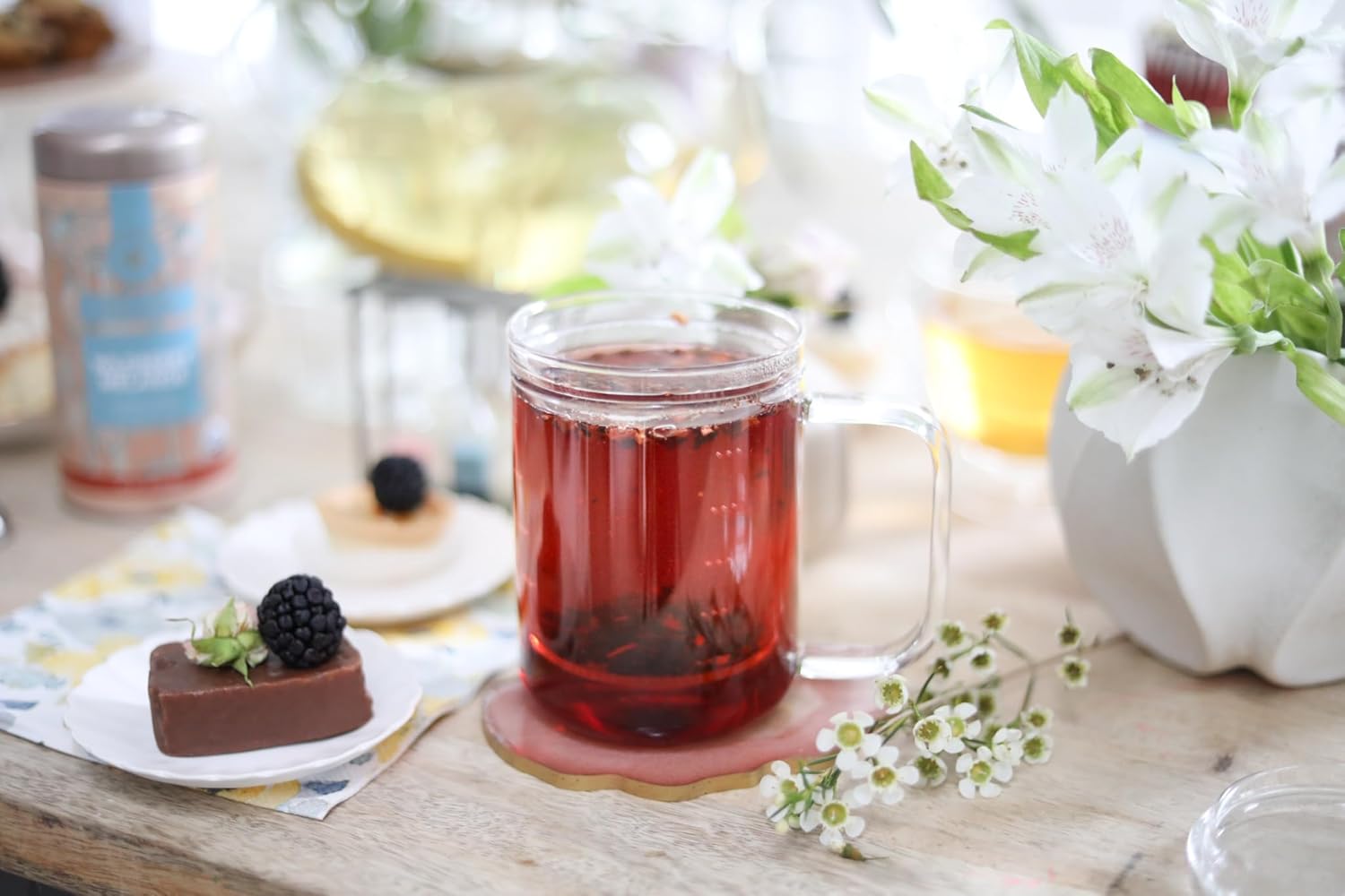 Alternative view of Teabloom Loose Tea Microdot Glass Mug with Lid – 12oz Single-Serve Borosilicate Glass Cup with Infuser for Hot and Cold Beverages