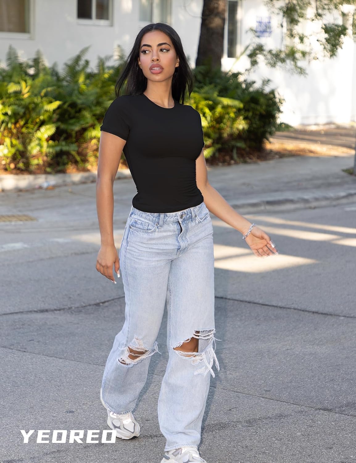 YEOREO Women Fitted Workout Tops Short Sleeve Double Lined Basic Y2K Going Out Crew Neck Compression Crop Top