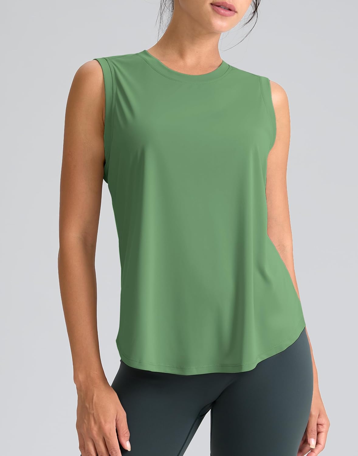 SANTINY Women's Sleeveless Workout Tops Breathable Lightweight Active Tennis Yoga Shirts Athletic Running Tank Tops for Women