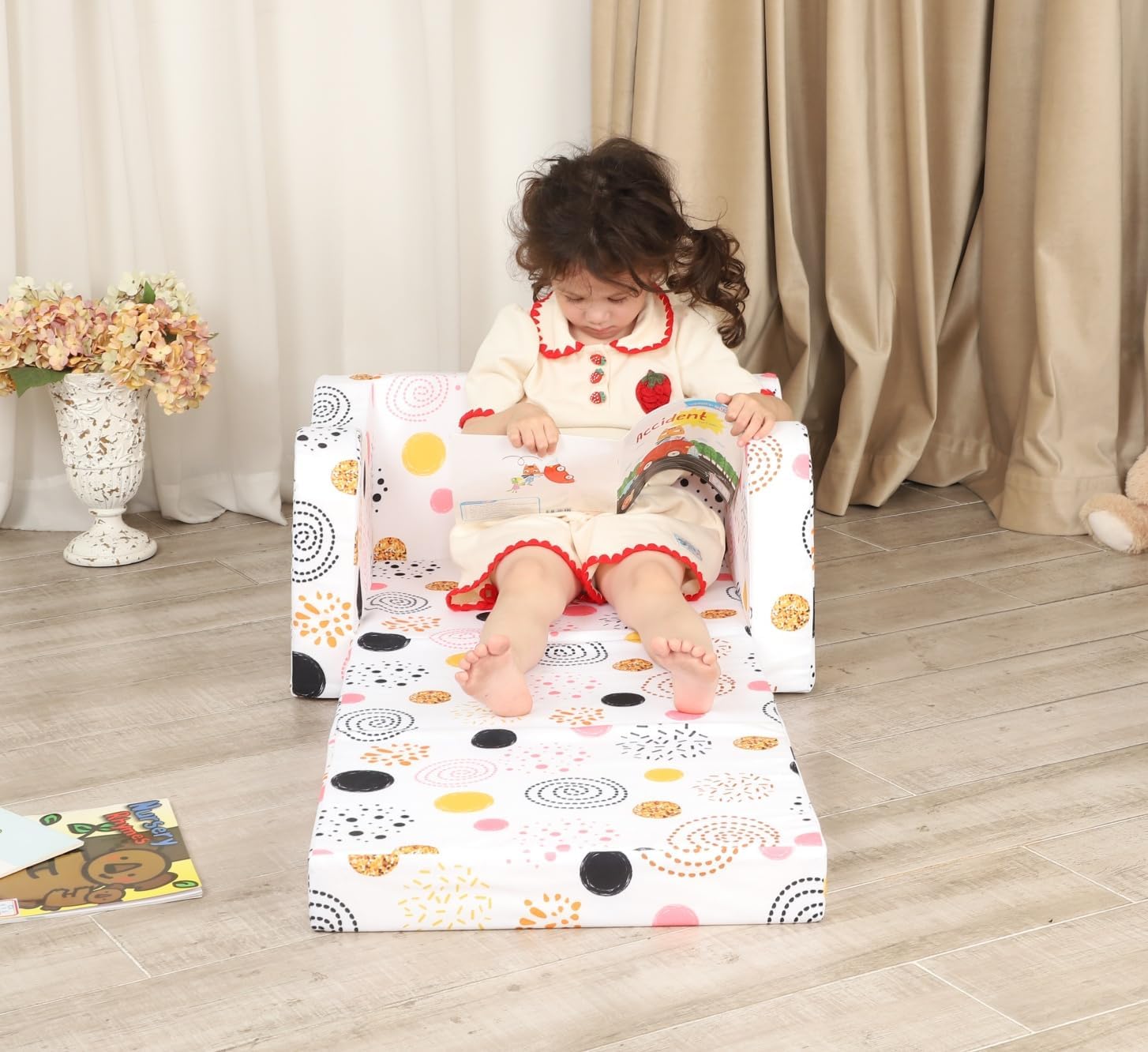 MOMCAYWEX Kids Sofa, 2-in-1 Flip-Out Foam Couch, Foldable Soft Play Lounge Chair, White