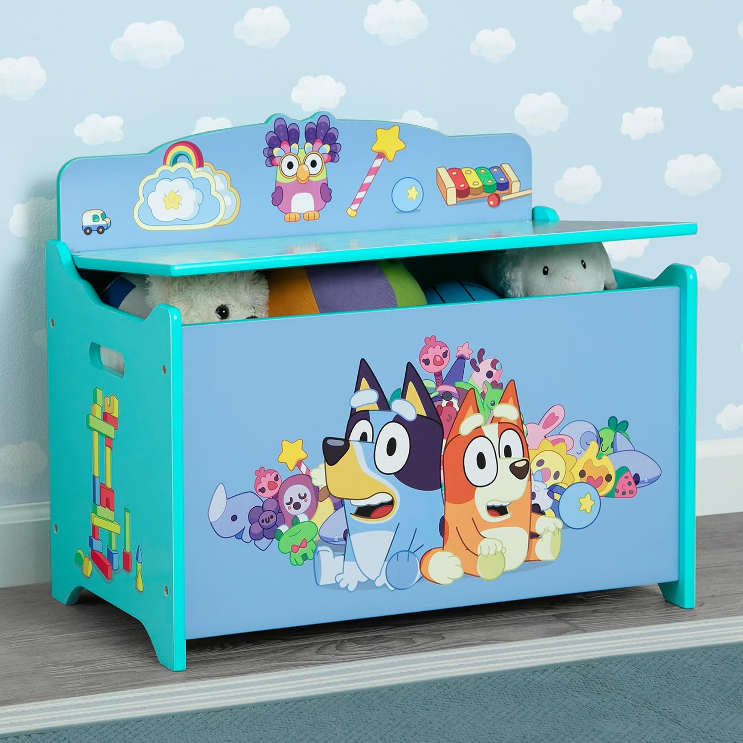 Delta Children u2013 Bluey Deluxe Toy Box