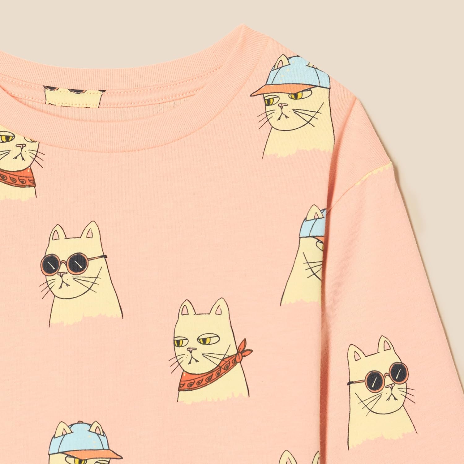 Alternative view of Amazon Essentials girls Long Sleeve T-Shirt and Pull on Pants Set