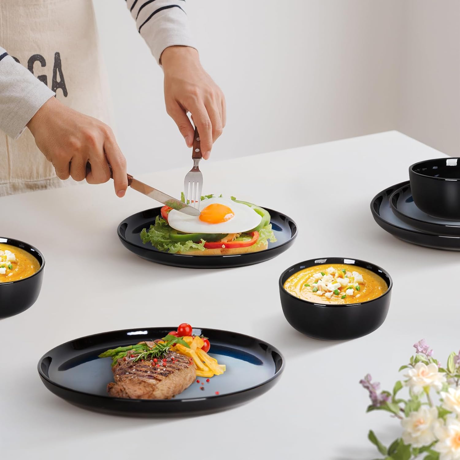 Romswi Dinnerware Set Stoneware Plates and Bowls Sets with Mugs, Chip & Scratch Resistant Dish Set, Handmade Reactive Glaze, Oven,Microwave and Dishwasher Safe, Dreamy Moonlight-Blue for 4,16 pcs