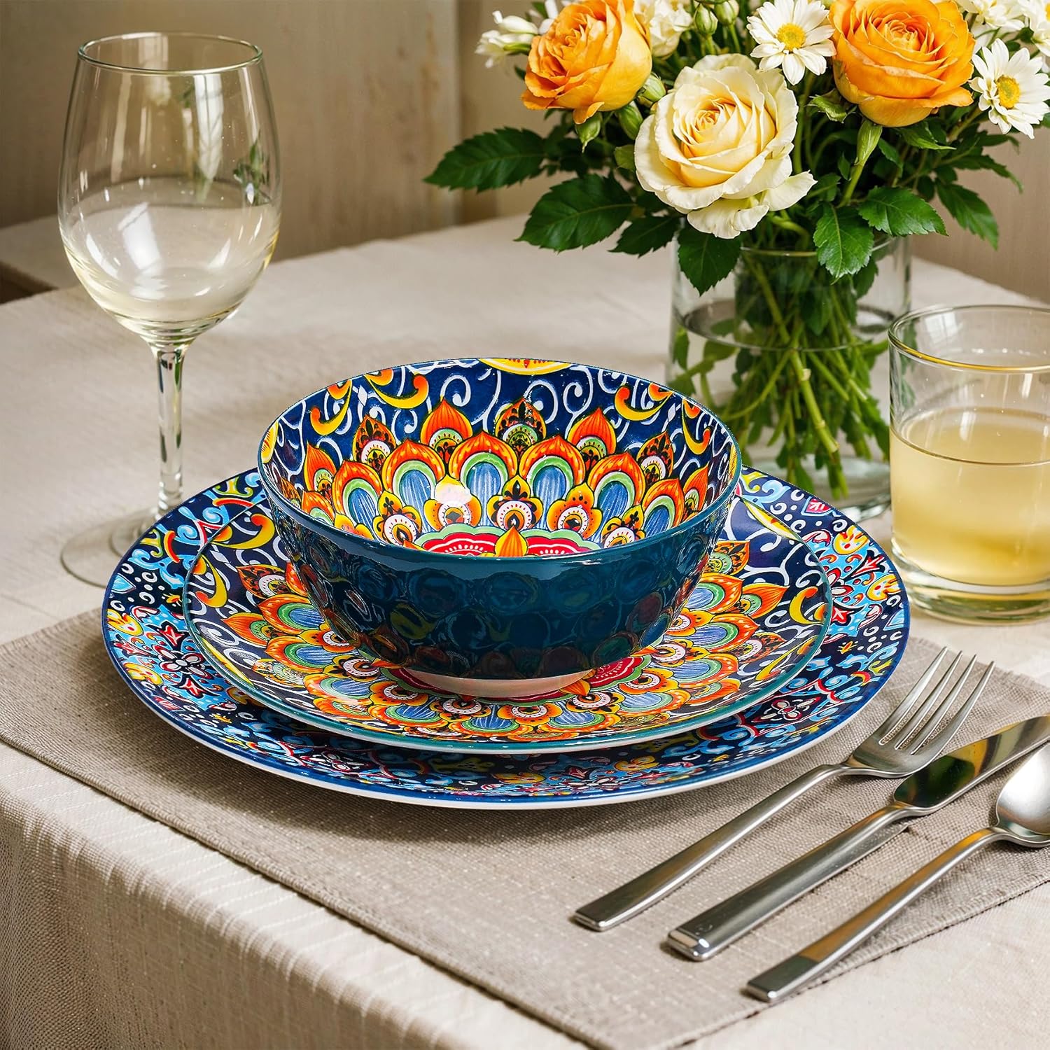 Romatlink 18 Pieces Dinnerware Sets, Porcelain Dishes Set for 6, Microwave and Dishwasher Safe, Scratch Resistant, Bohemian Style Plates and Bowls Set, Service for 6