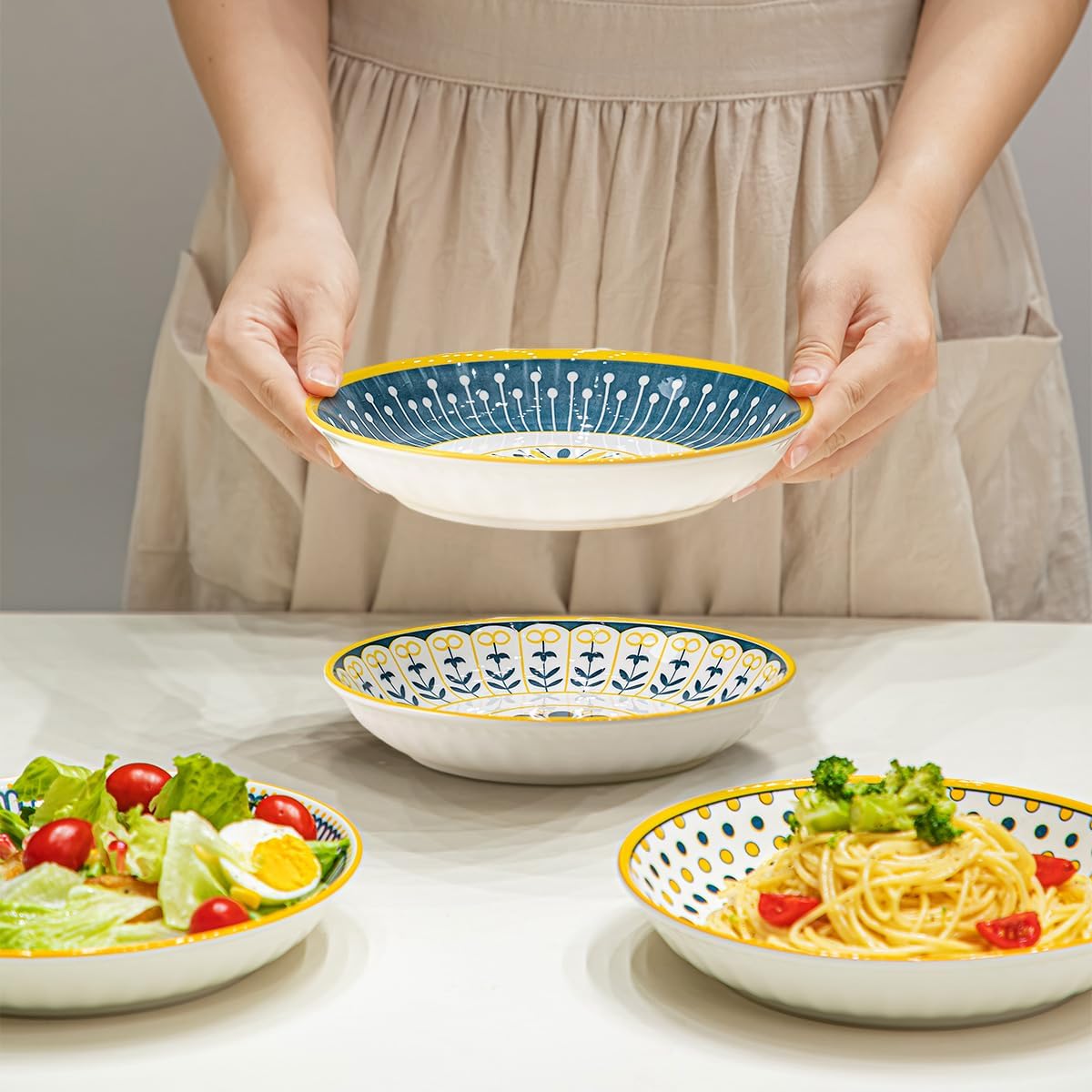 Yeacccng Pasta Bowls Set of 4, 24 Oz Ceramic Salad Bowls, 8 Inch Shallow Serving Bowls for Pasta, Salad, Oatmeal, Fruit, Easy to Clean, Dishwasher & Microwave Safe, Scratch-Resistant, Lead-Free