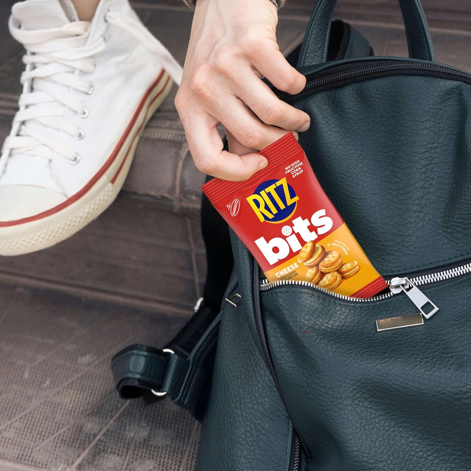 OREO Minis Cookies, CHIPS AHOY! Minis Cookies, Nutter Butter Bites & RITZ Bits Cheese Crackers Variety Pack, 15 Snack Packs - Image 6