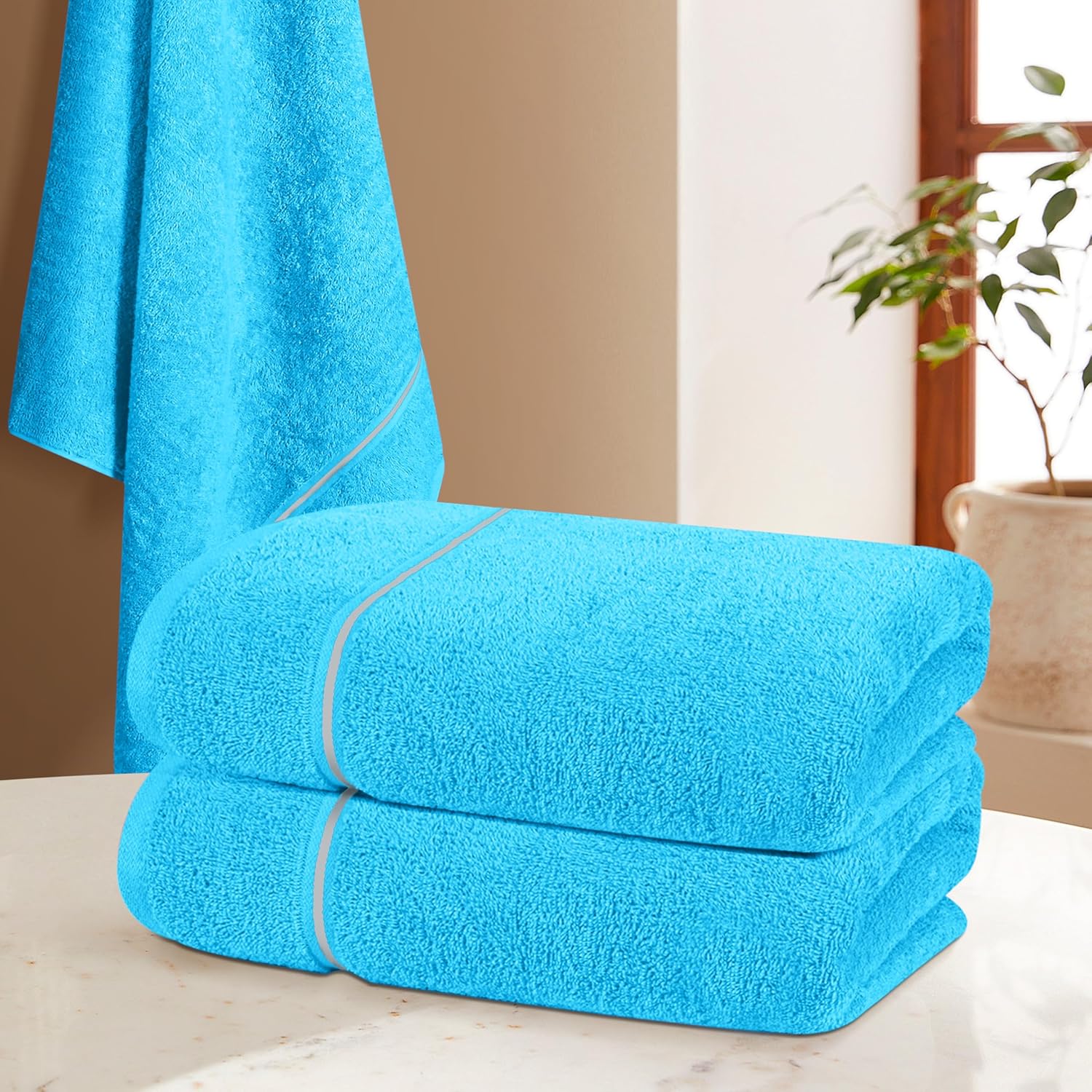 MyOwn Ultra Soft 4 Pack Oversized Bath Towel Set 27x54 inches, 100% Cotton Bath Towels, Highly Absorbant Compact Quickdry & Lightweight Towel, Ideal for Gym Travel Camp Pool - Turquoise Blue