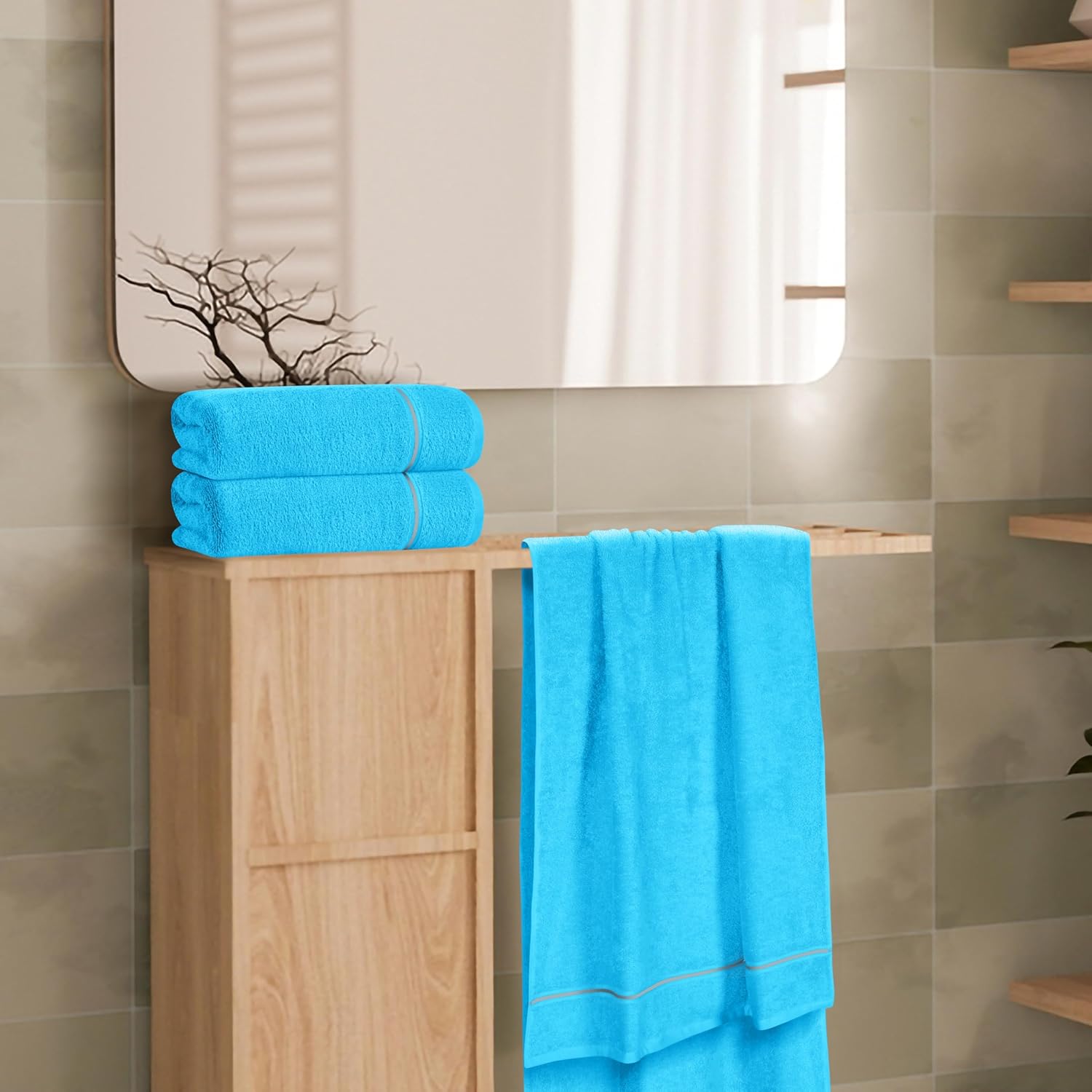 MyOwn Ultra Soft 4 Pack Oversized Bath Towel Set 27x54 inches, 100% Cotton Bath Towels, Highly Absorbant Compact Quickdry & Lightweight Towel, Ideal for Gym Travel Camp Pool - Turquoise Blue - Image 3