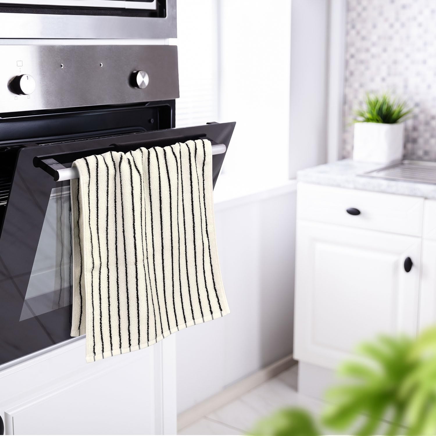 Jacquotha Black and White Striped Hand Towels for Bathroom, Vintage Kitchen Decor, Guest Use, Adults & Kids, Natural Cotton, 14u201D x 29u201D