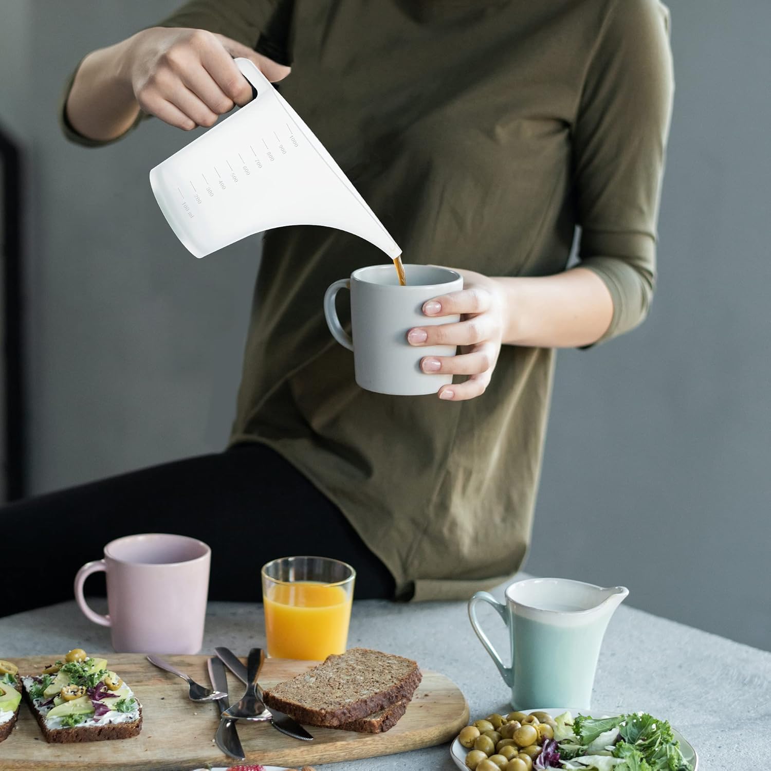 Funnel Pitcher for Soap Making, Large Capacity Easy Pour Container with Long Spout, Soap Making Supplies, Bakeware Mold, Candle, Microwave Safe, 4 Cups, 32 Ounces, 1000 ml - Set of 3