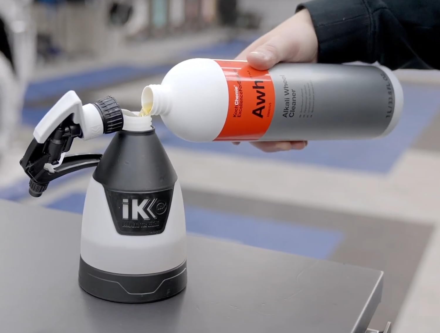 Alternative view of KOCHCHEMIE - Alkali Wheel Cleaner - High-pH Wheel Cleaner for Wheels and Tires - Dissolves Dirt and Brake dust Without irritating Skin - 1 Liter