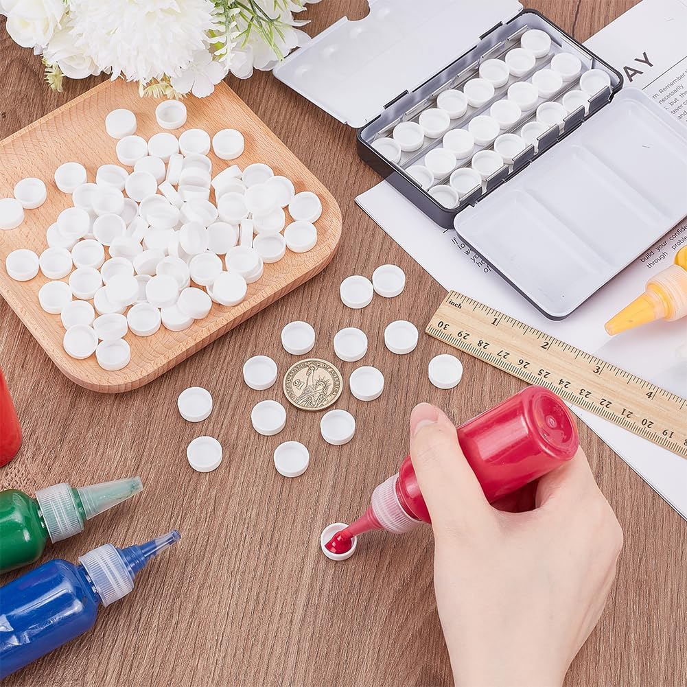 PH PandaHall 100pcs Flat Round Watercolor Pans 0.6ml Plastic Empty Paint Pans Small Pan Case Watercolor Pallet Pan for DIY Art Drawing Painting, Paint Palette, Travel Tin Case Palettes, White