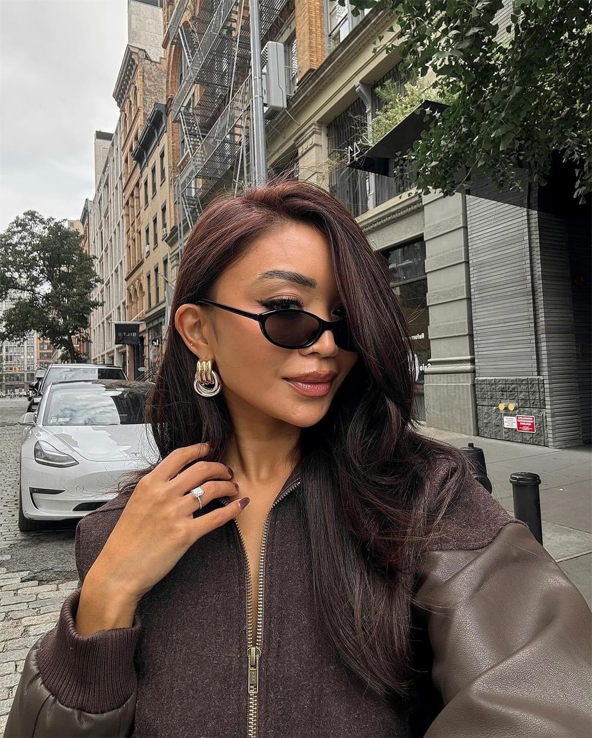 GUVIVI Retro Oval Sunglasses for Women Chic Cat Eye 90s Sunnies Lightweight Narrow Shades Trendy UV protection Sun Glasses