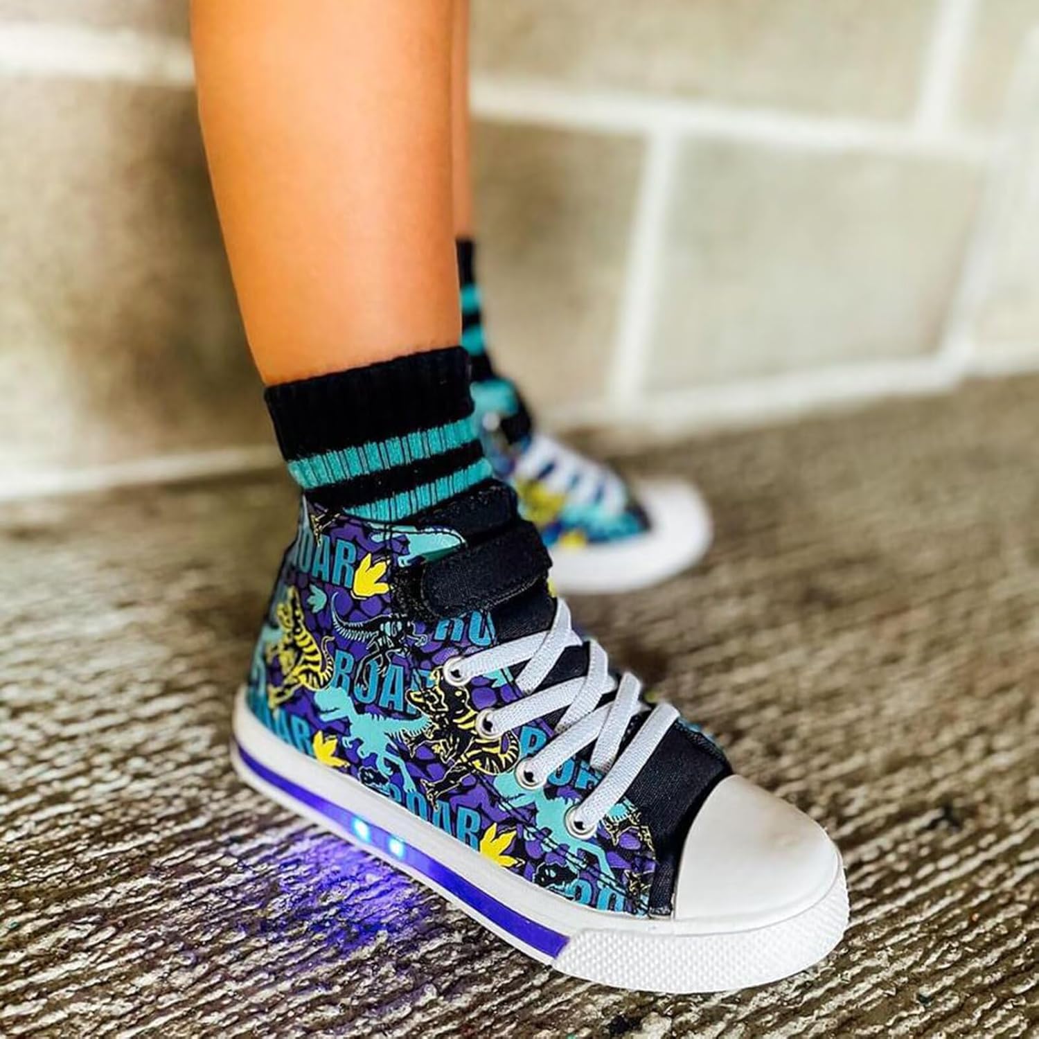 EUXTERPA Kids Toddler Sneakers Light Up Flashing Shoes Girls Boys Easy Fasten High Top Walking Canvas Sneaker