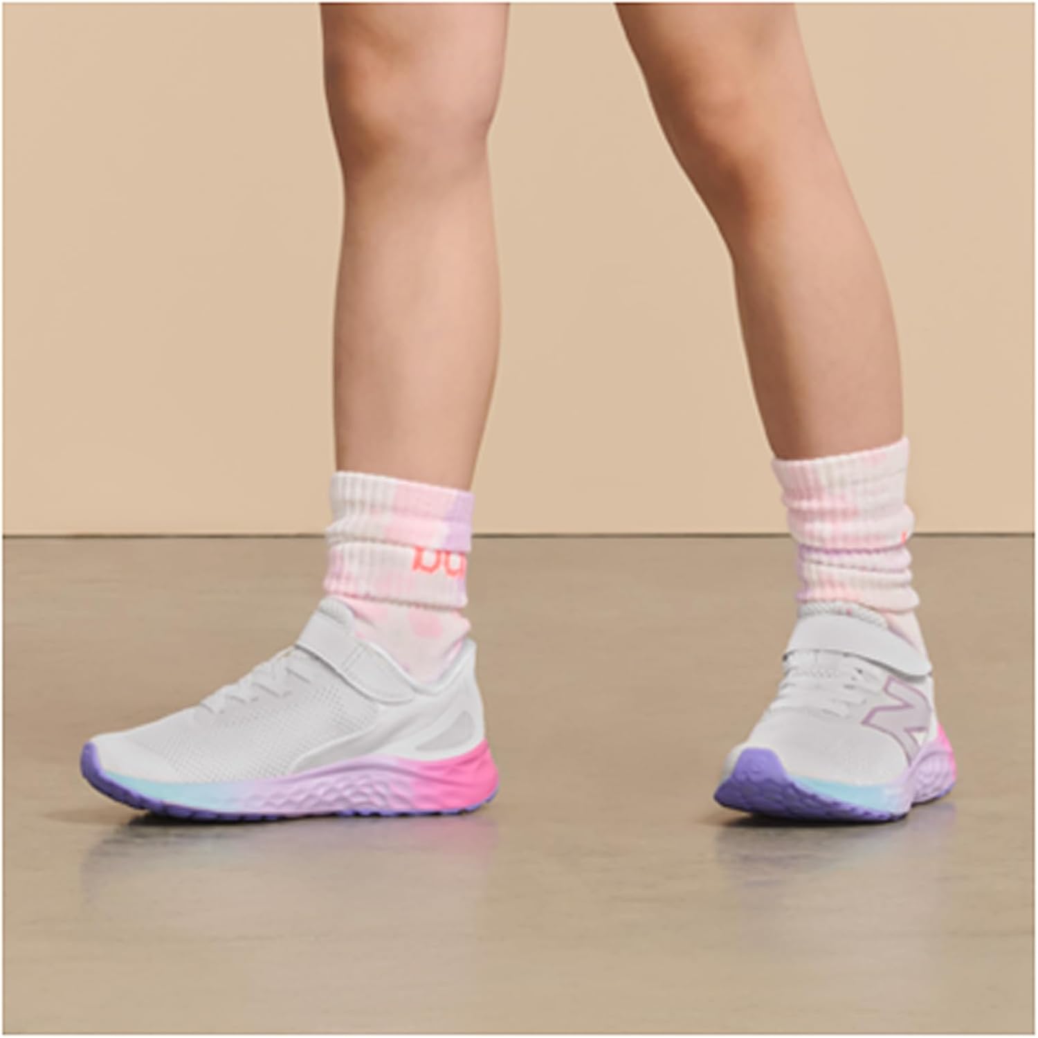 New Balance Girls' Fresh Foam Arishi V4 Running Shoes - Image 2