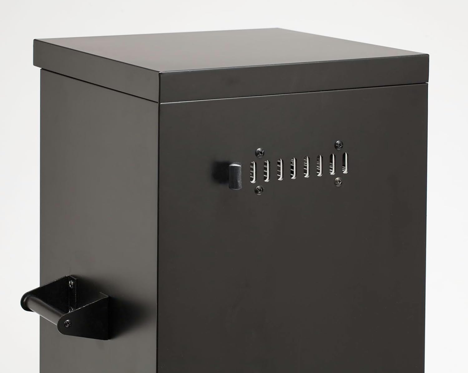 Cuisinart 36” Vertical Propane Smoker, 4 Removable Racks, Spacious BBQ Smoker with Wood and Water Trays, 15,000 BTU Heat for Smoked Meat, Brisket, Jerky, Fish, Perfect for Tailgates, Backyard, Camping - Image 6