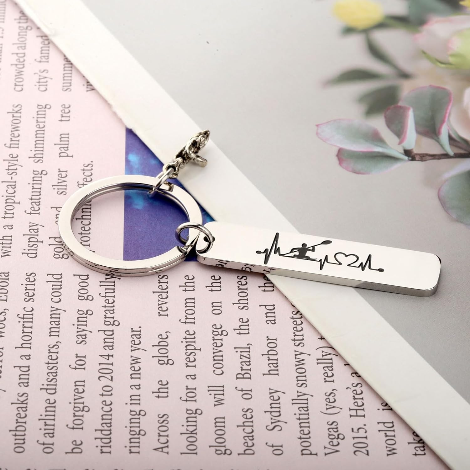 PLITI Kayaking Lover Gift Kayak Heartbeat Lifeline Keychain Outdoor Adventure Accessory - Image 3
