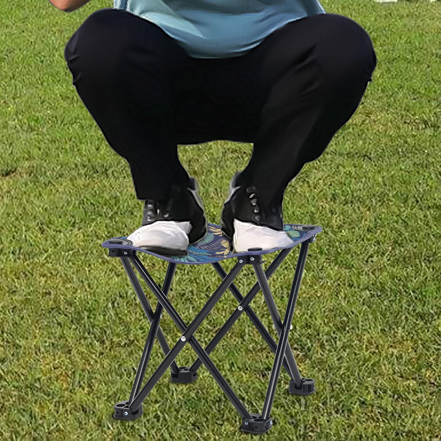 Portable Folding Camping Stool Outdoor Camping Lightweight Samll Chair for Fishing Hiking Gardening and Beach with Carry Bag (Blue)