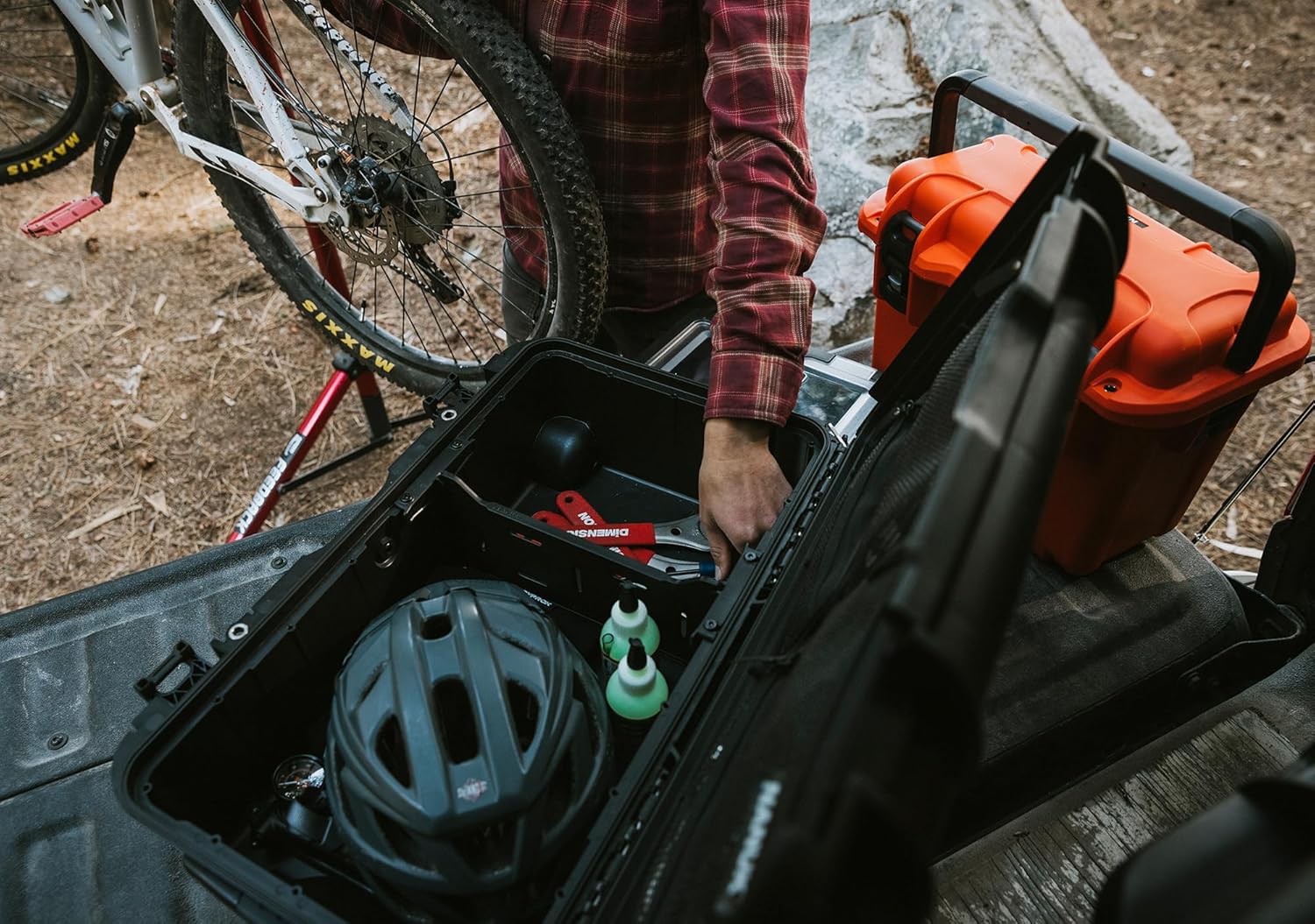 NANUK Trail 30 u2013 28.5L (7.5-Gallon) Waterproof Storage Box u2013 Wheeled and Modular Cargo Case for Camping, Fishing, Hunting & Outdoor Storage - Dustproof and Impact Resistant (22" x 14" x 9") u2013 Orange