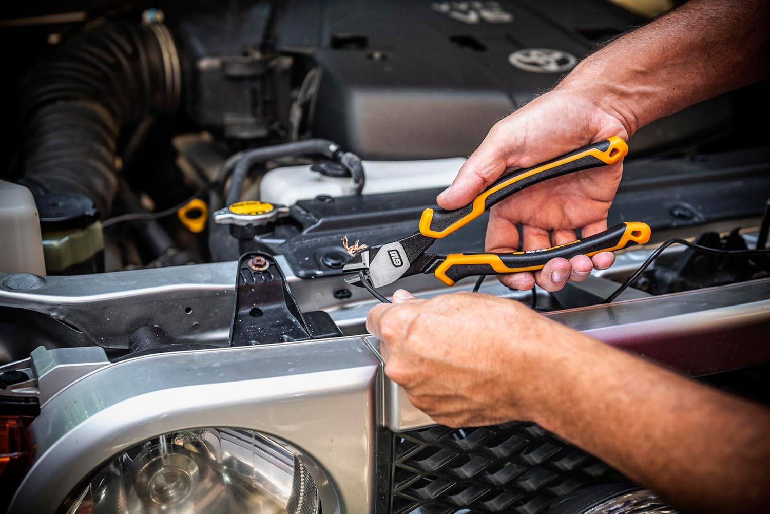 GEARWRENCH 5 Piece PITBULL Cushion Grip Pliers Set in Foam Storage Tray - GWMSPLR01