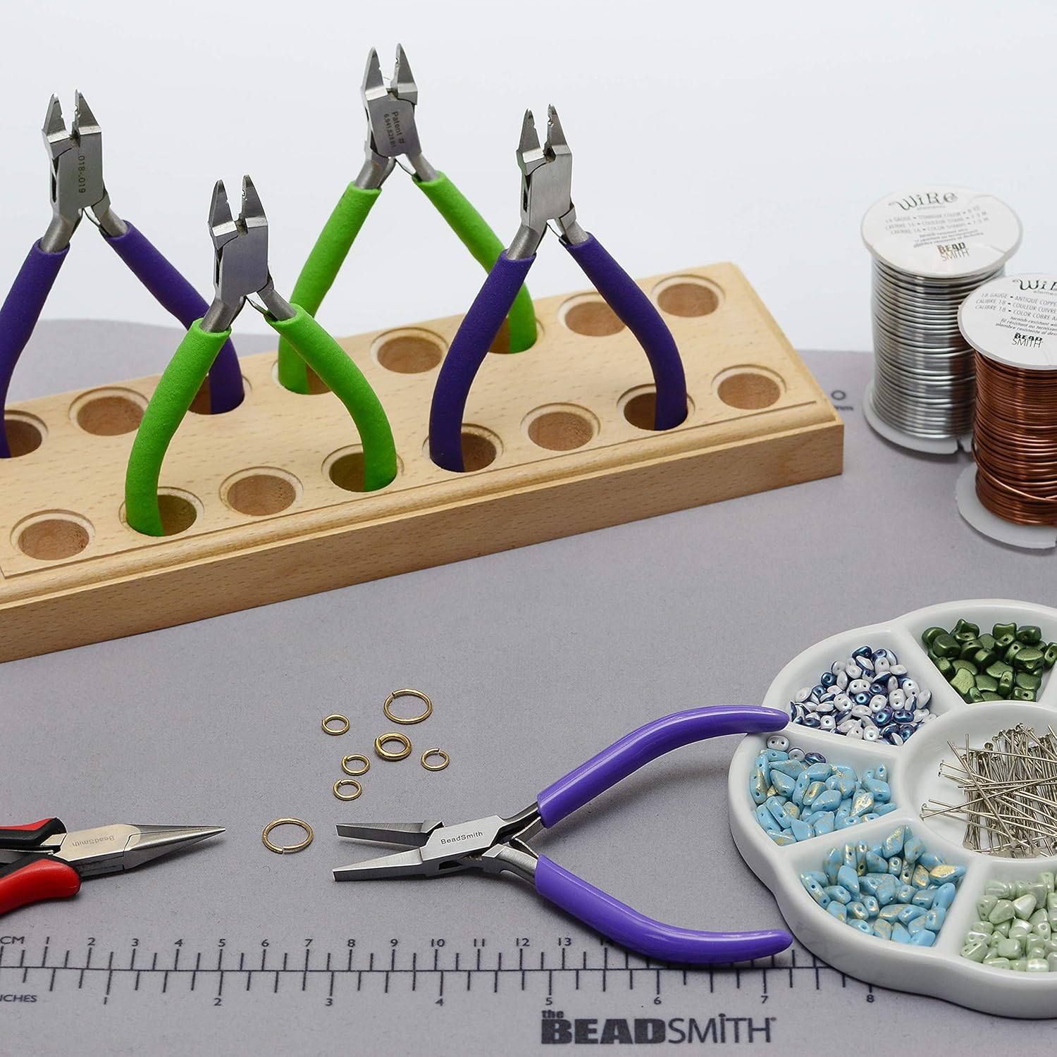 The Beadsmith Flat Nose Pliers – 4.5 inches (114mm) – Purple Vinyl Grip Handle with Double Leaf Springs – Jewelry Making Tool for Creating Bracelets, Earrings and Necklaces