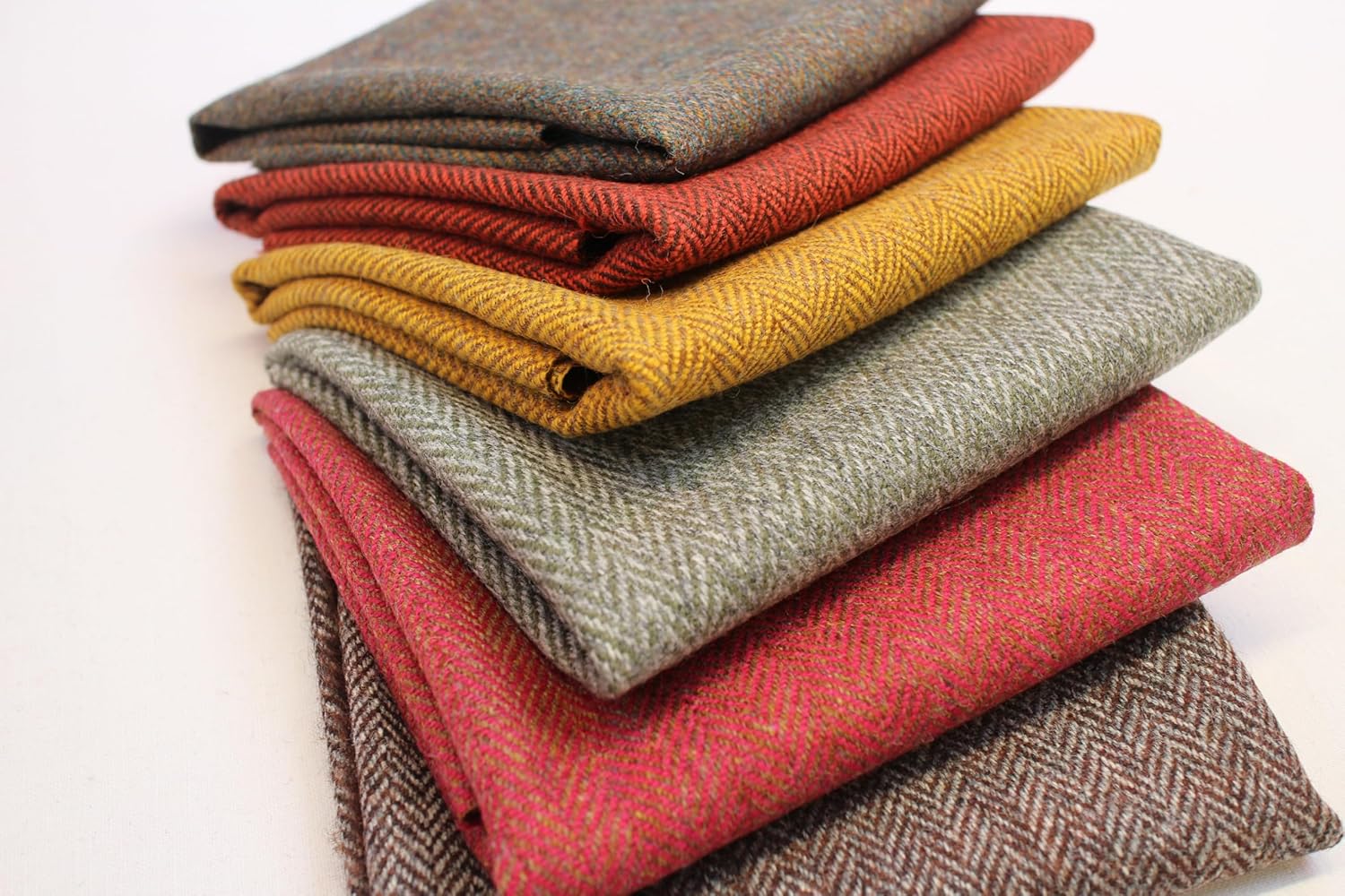 British Tweed 100% Wool Fat Quarter Bundle 18" x 27" (6, #1 - Fall Shades)