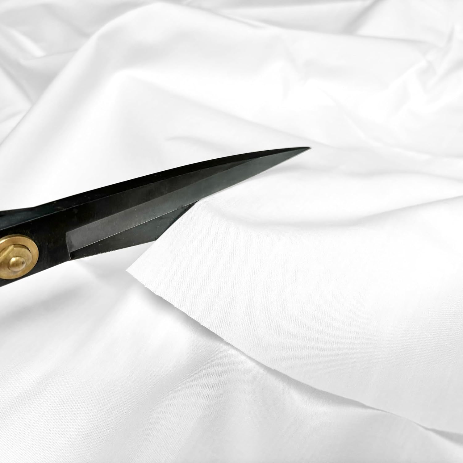 2 Yard White Cotton Fabric by The Yard 57 Inch Wide 3.7 OZ Light Weight Broadcloth