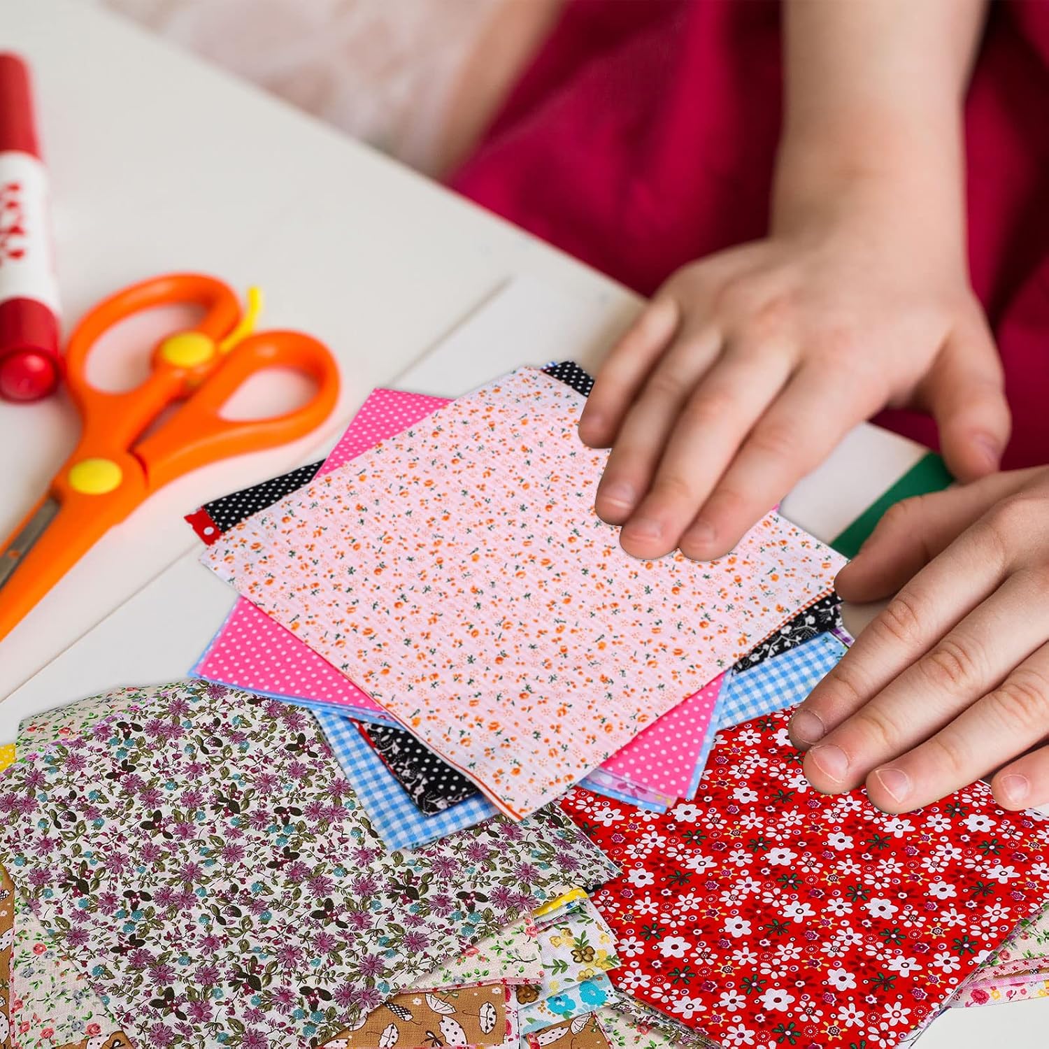 Alternative view of Moukeren 100 Pcs 10 x 10 '' Cotton Fabric Bundle Squares for Quilting Sewing Pre Cut Patchwork Fabrics Floral Printed Bundles Quilting for Christmas DIY Sewing Beginners Crafts Cloths Handmade