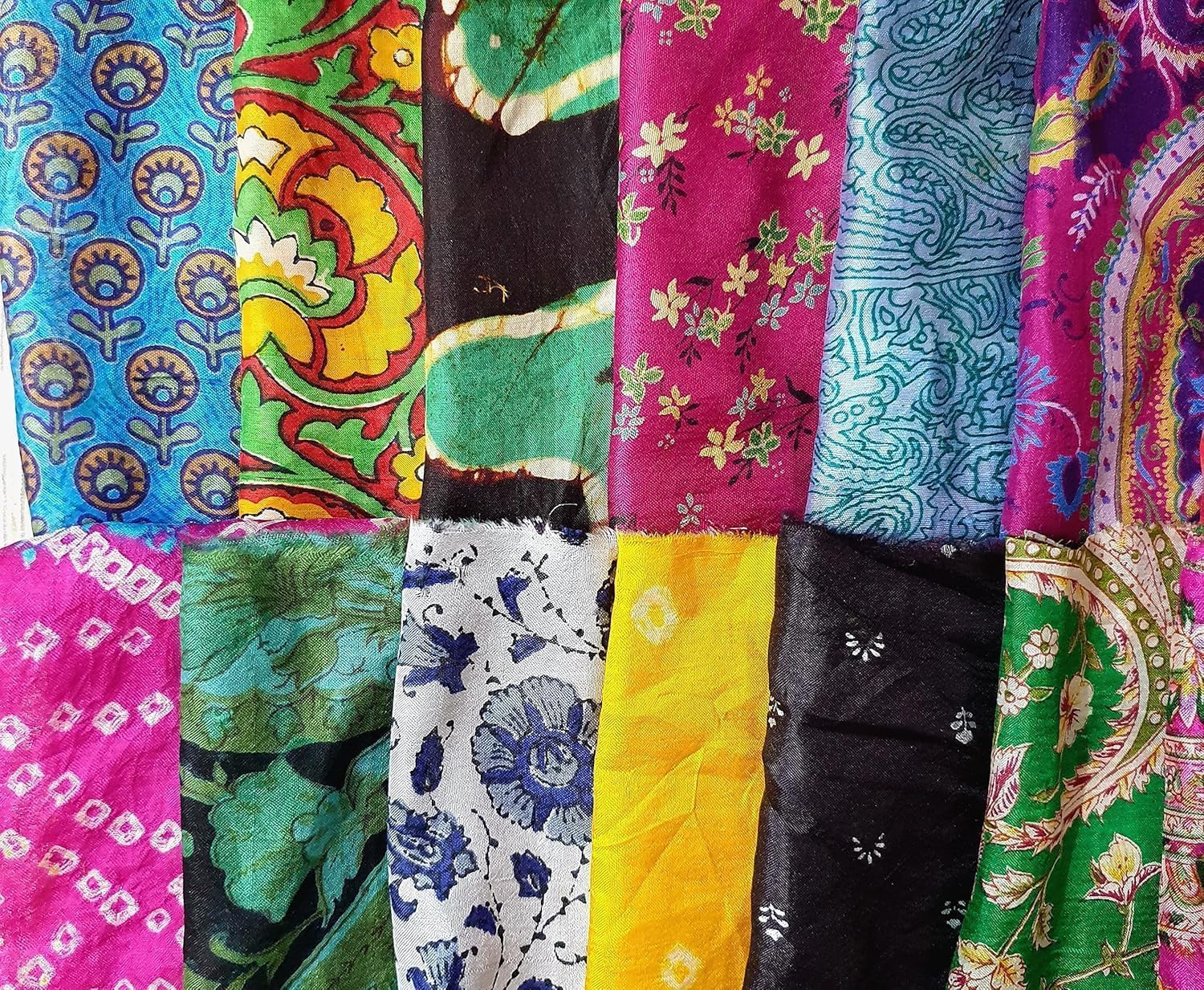 Vintage Fabrics Crafts Sari Silk Fabric Squares 8 * 8 Squares Saree Craft Material Home Decor Scrapbook Quilting Project Art Doll Easter (15 Pcs)