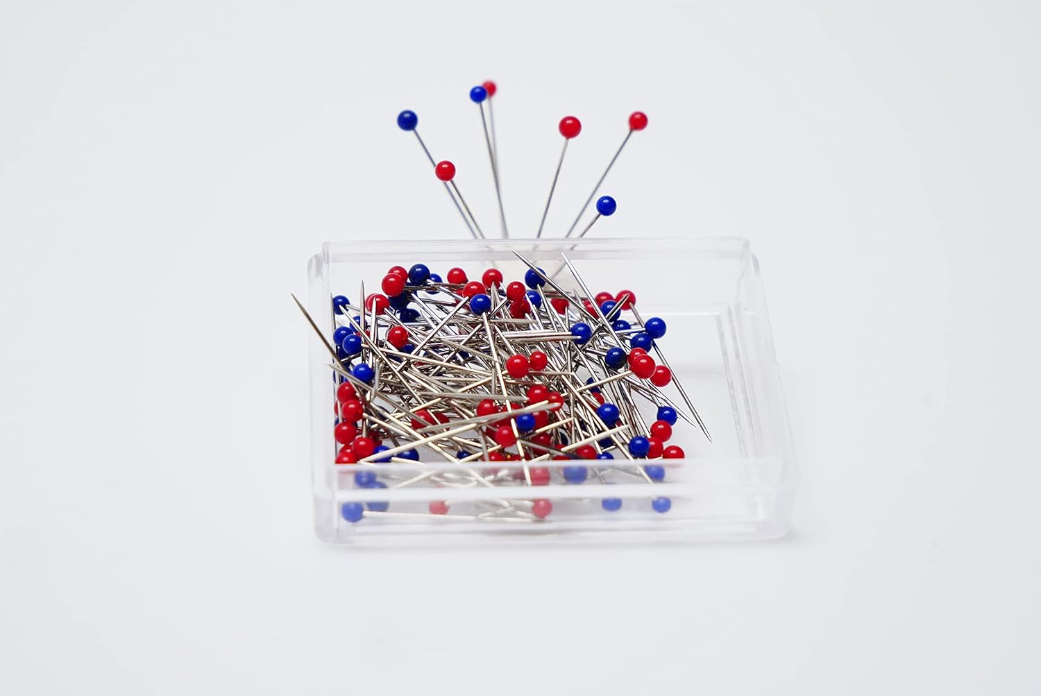 LITTLE HOUSE Japanese Sewing Notions - Japanese Fine Pins with Glass Heads - 120 Set Ball Glass Head Straight Quilting Pin for Sewing Dressmaker Decorations, Blue and Red