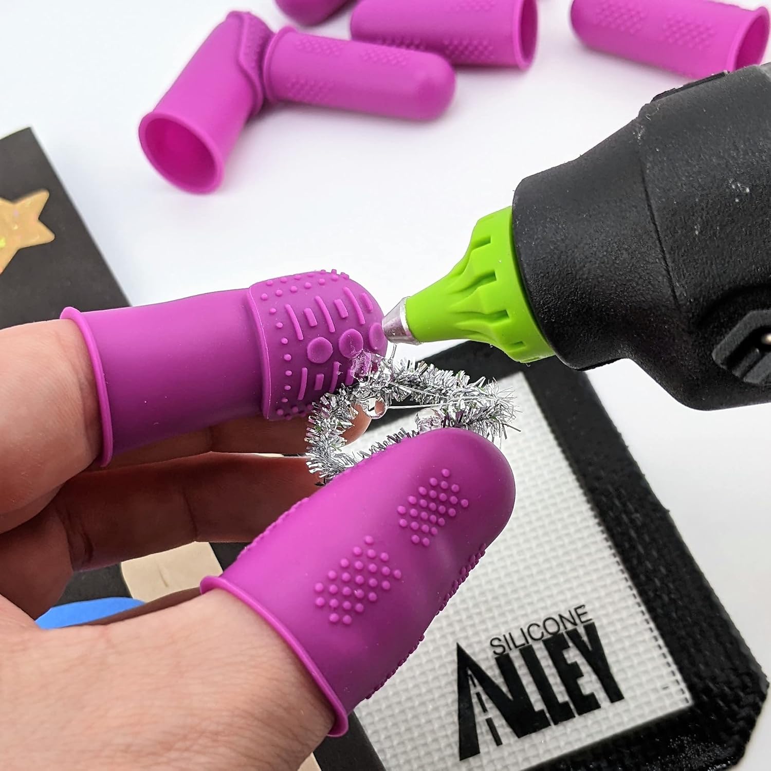 FLEX Thimbles | 9-Pack | 3X-Thick THIK-TIP Medium (3) + Standard Purple Finger Protectors 1x Thick - Small (3) and Large (3) | Mat (1) | Set of Large Eye Sewing Needles (1)